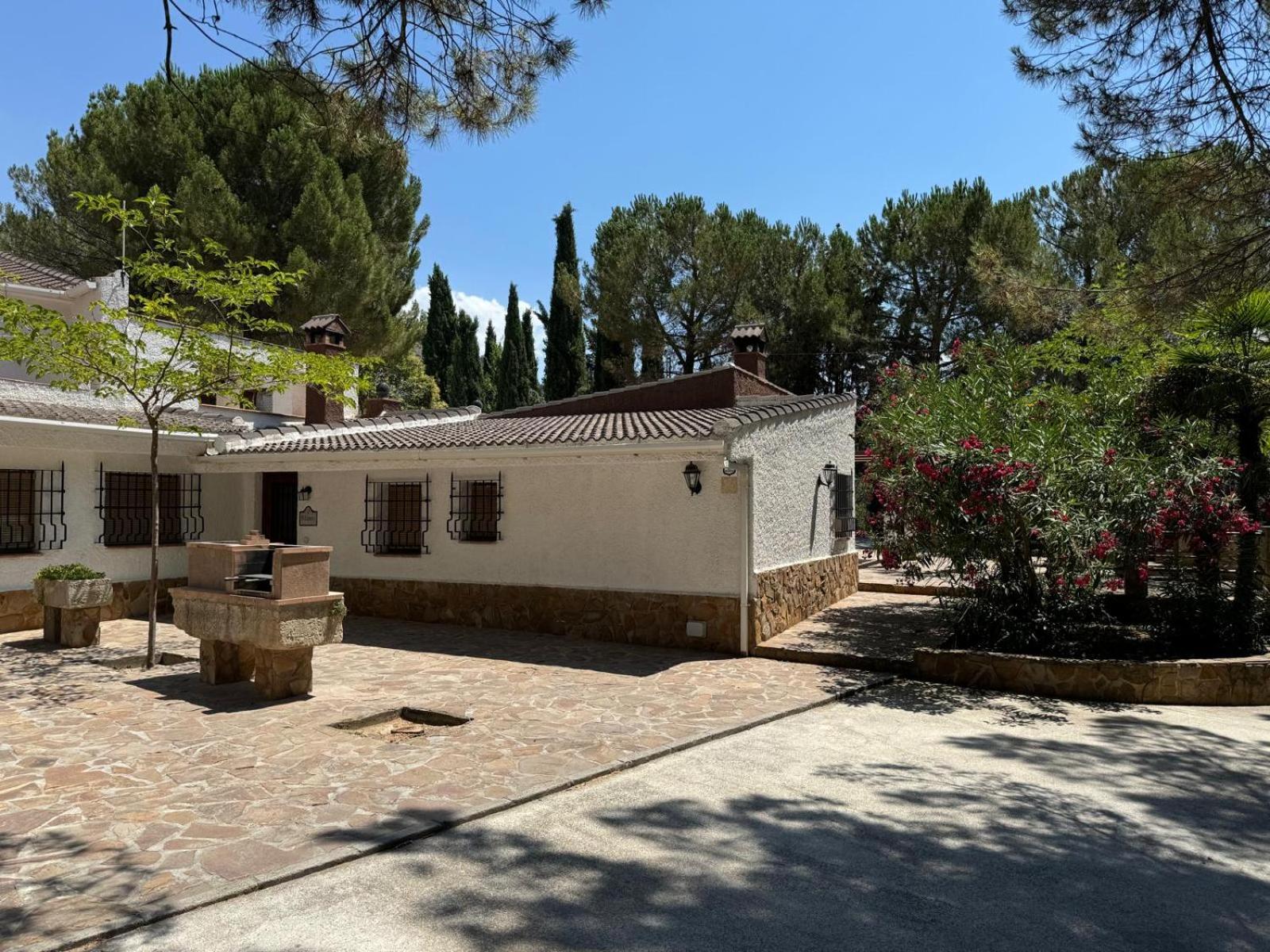 Casa Rural Apiedesierra Granada