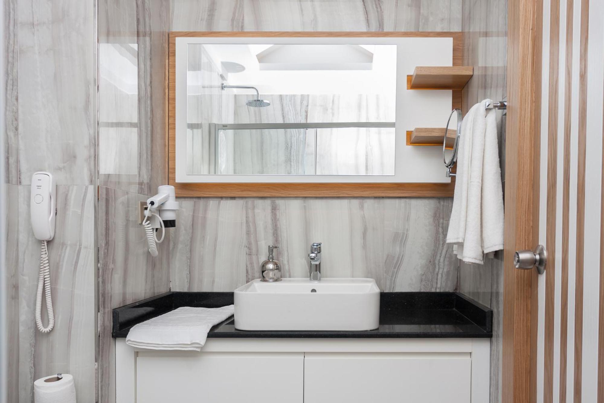 Graf Victor Otel - Image 98