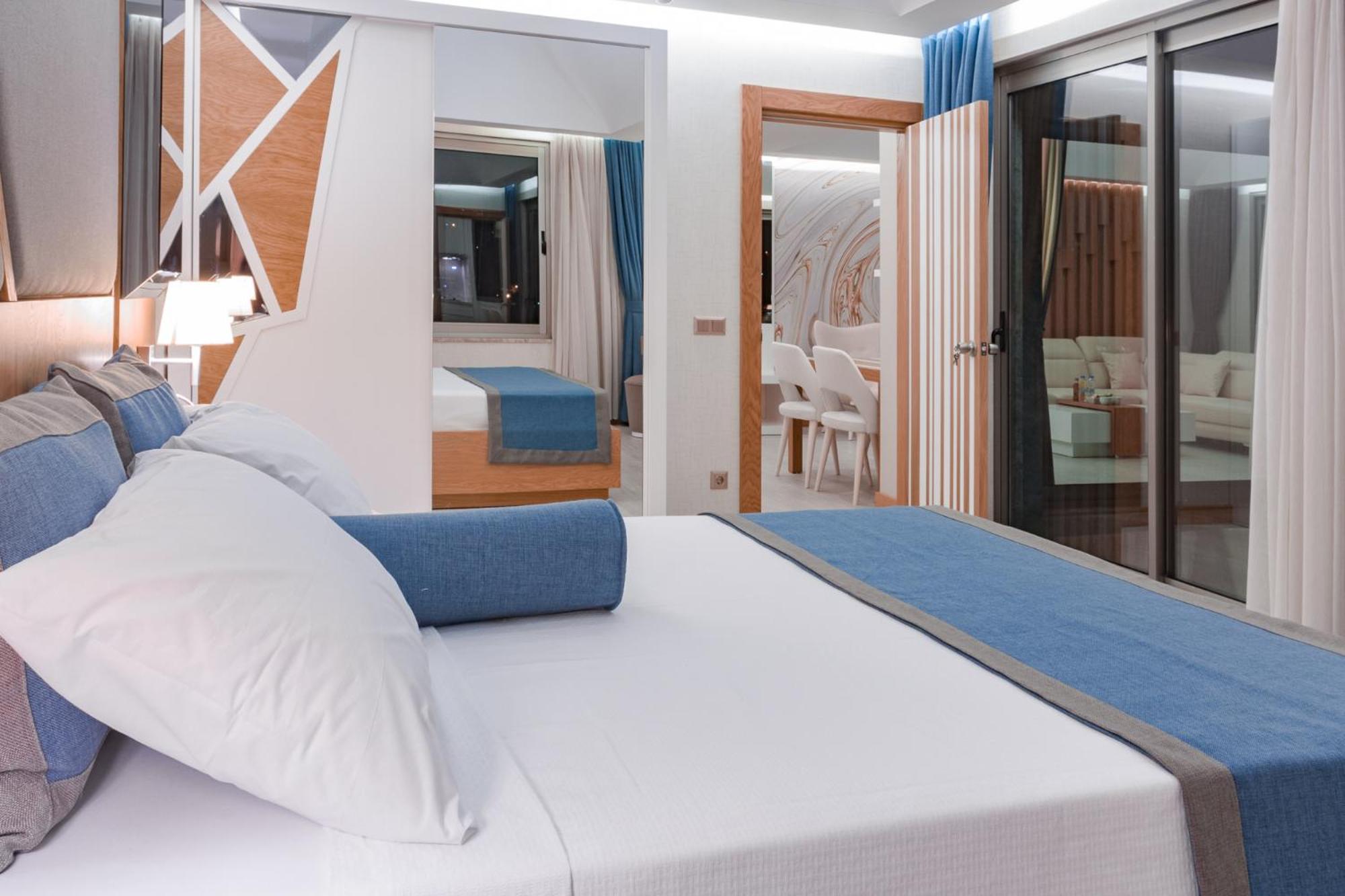 Graf Victor Otel - Image 87