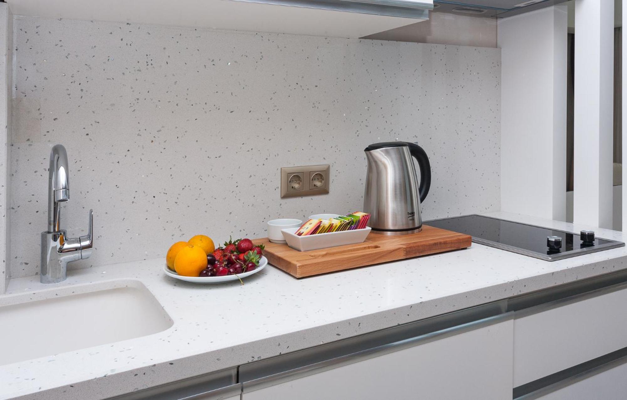 Graf Victor Otel - Image 30