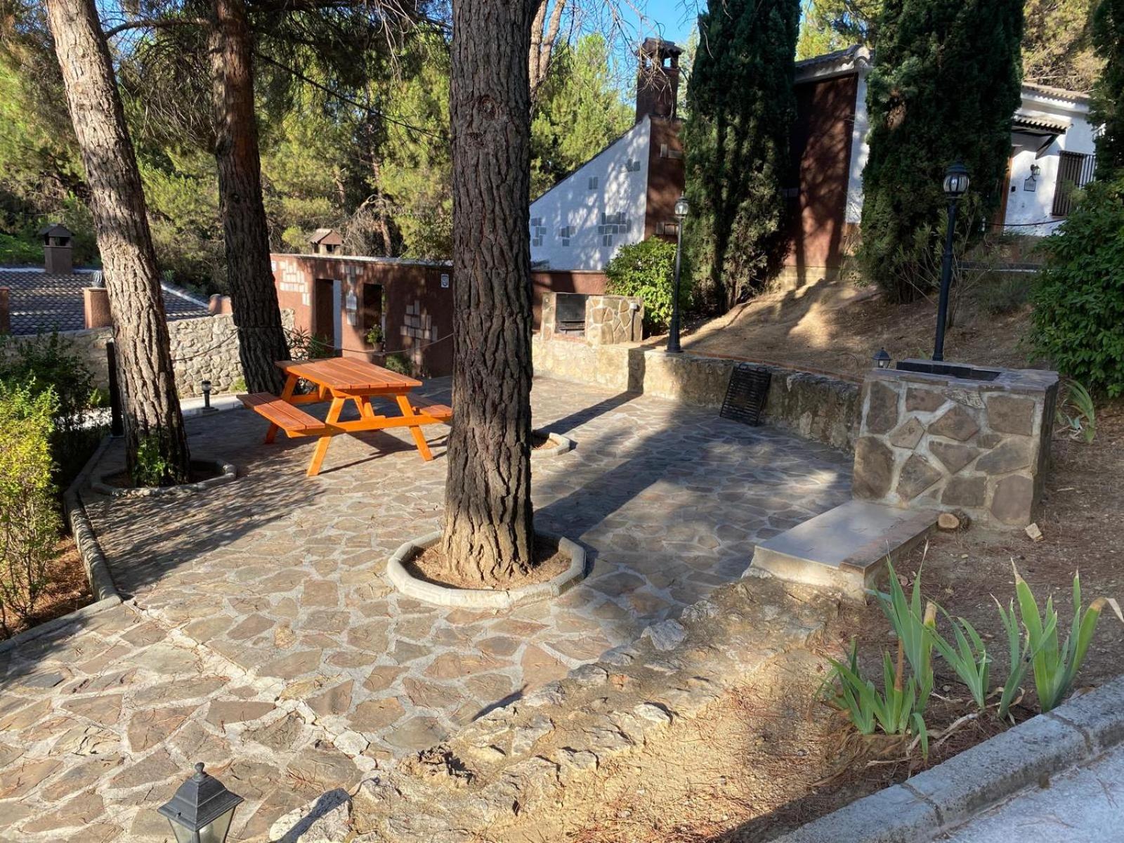 Casa Rural Apiedesierra Granada