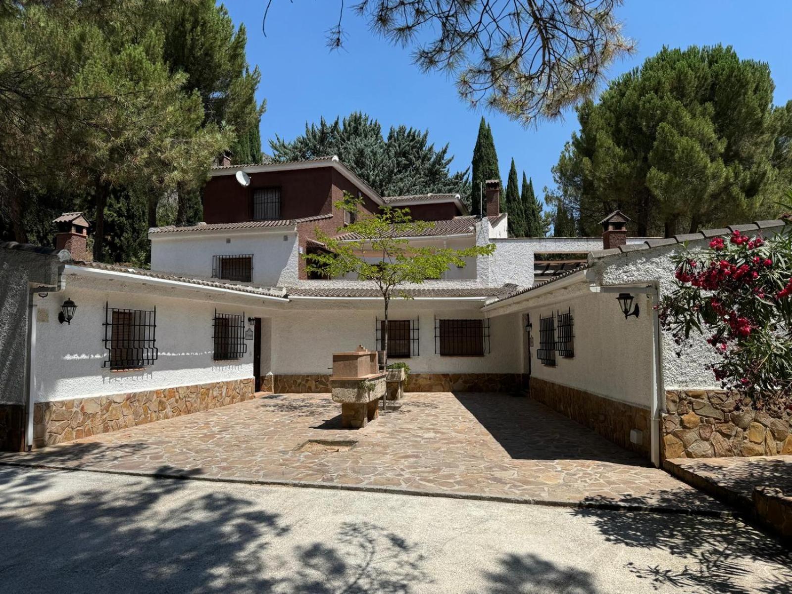 Casa Rural Apiedesierra Granada