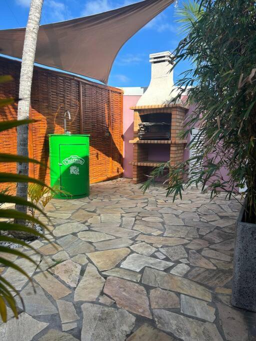 Villa avec piscine, babyfoot, barbecue & flipper view 3