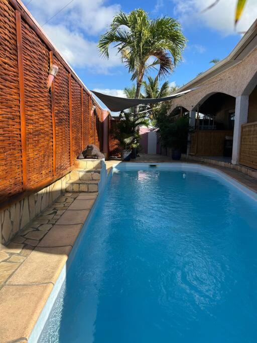Villa avec piscine, babyfoot, barbecue & flipper view 5