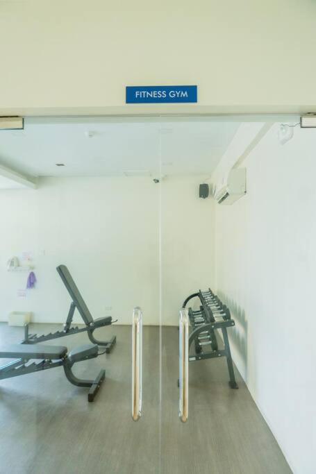 Unit 28 Mountain View Studio by Ems