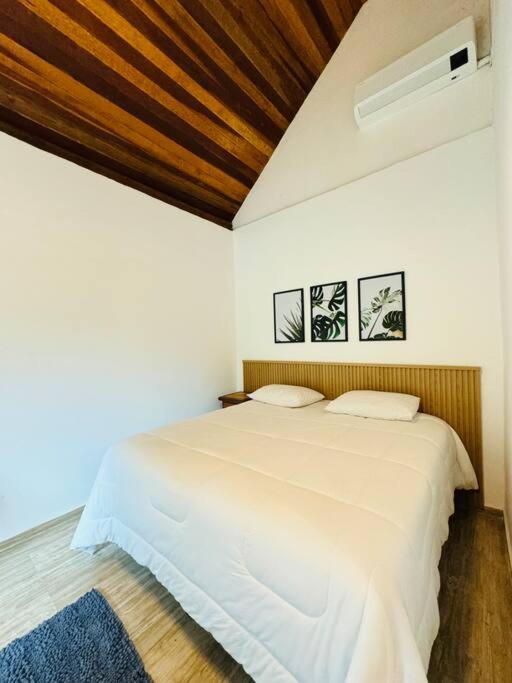 Casa Moderna Em Ilhabela Com Cachoeira