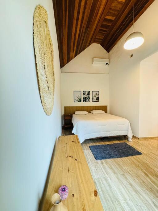 Casa Moderna Em Ilhabela Com Cachoeira