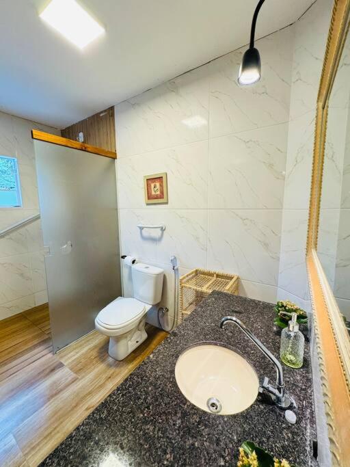Casa Moderna Em Ilhabela Com Cachoeira