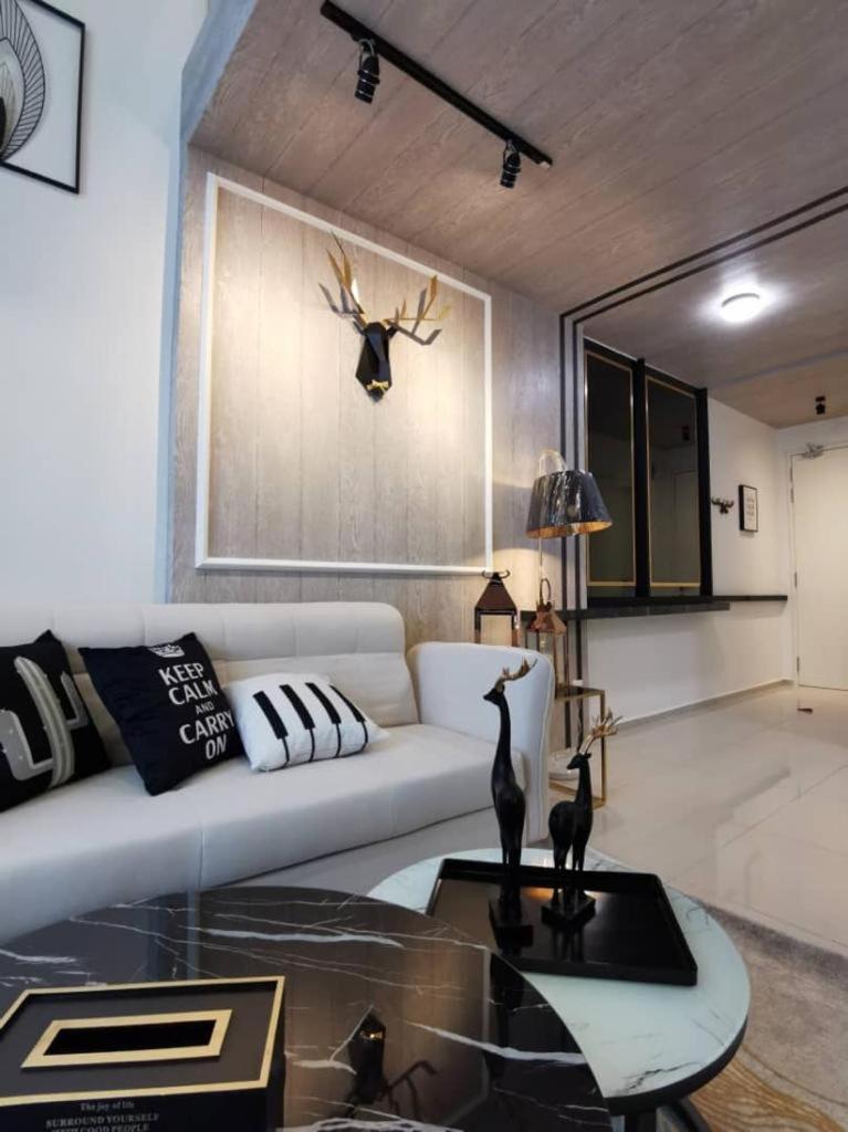 Ekocheras cozy house link MRT shopping mall