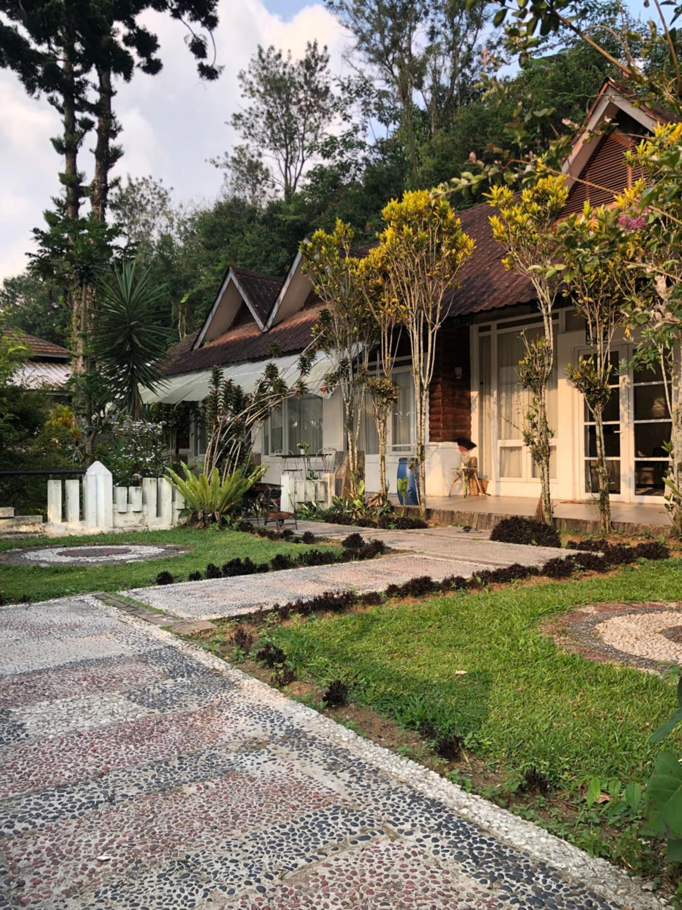 Villa Torre Pellice, Puncak - main view