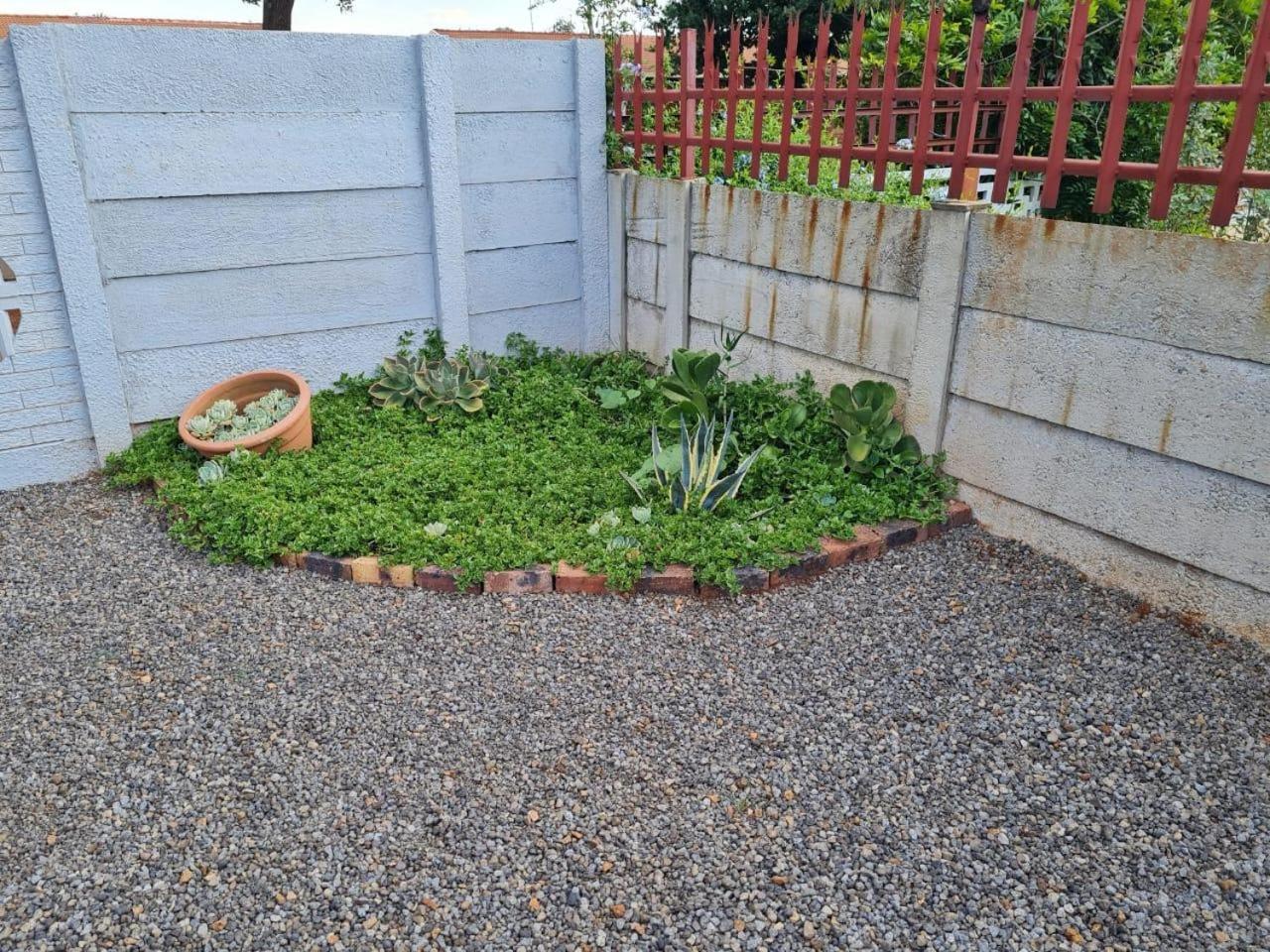 House 205 view 4
