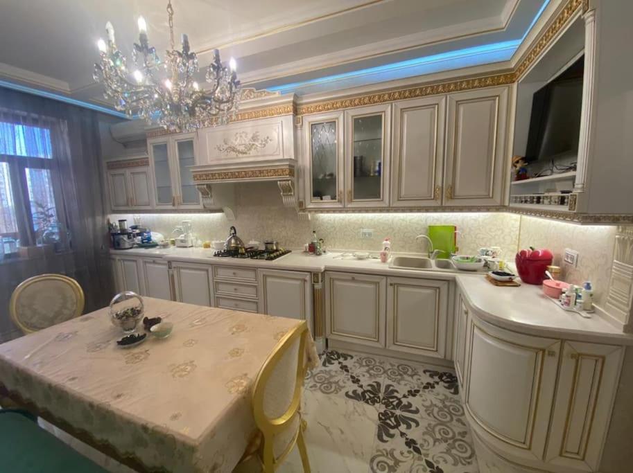 Two-Bedroom Deluxe Apartment with Balcony