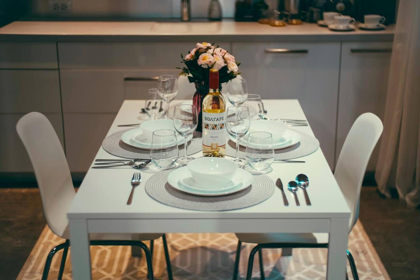 You Will This New Modern & Spacious Apt!