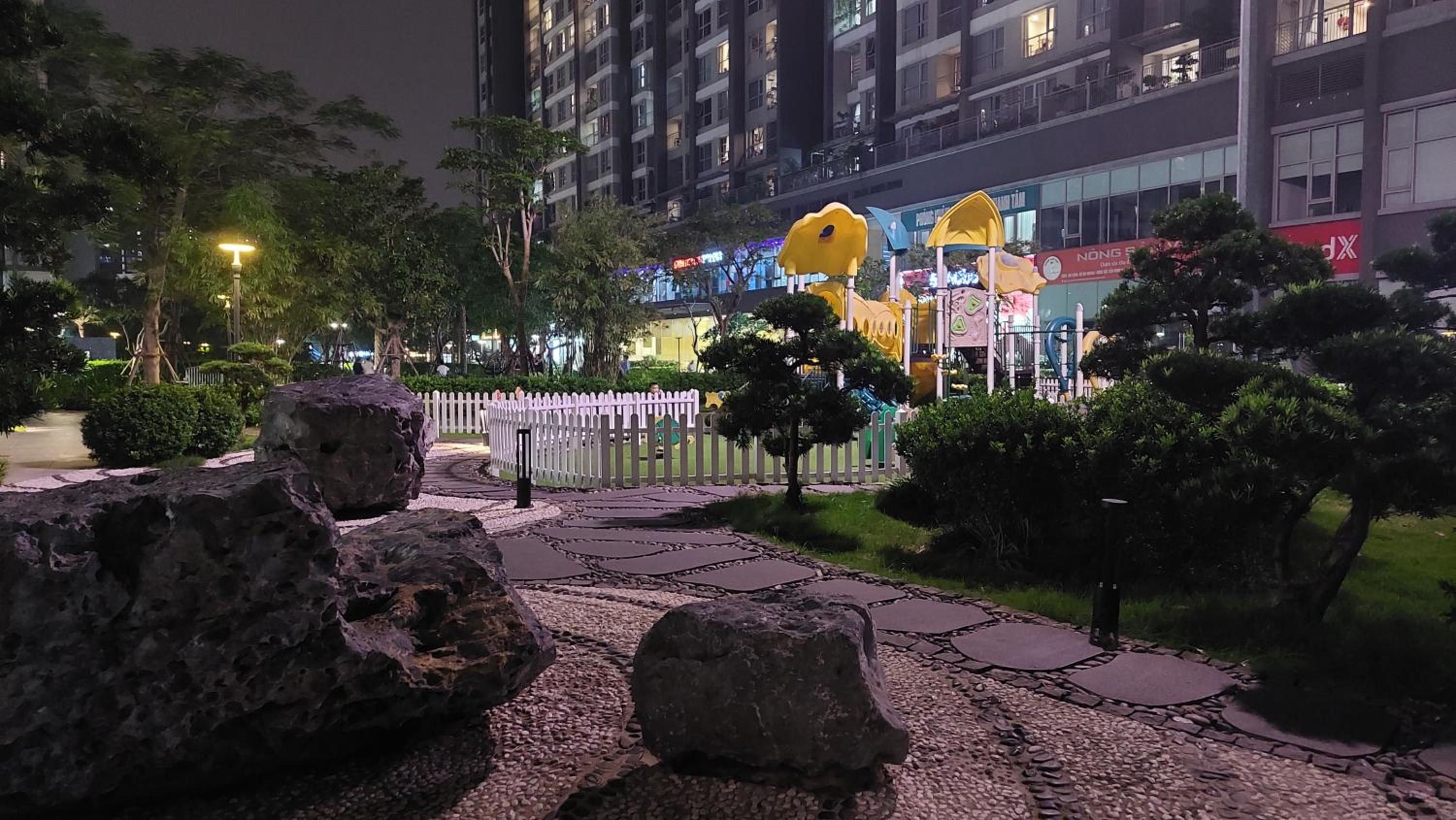 Luxhomes Vina7 Vinhomes Gardenia