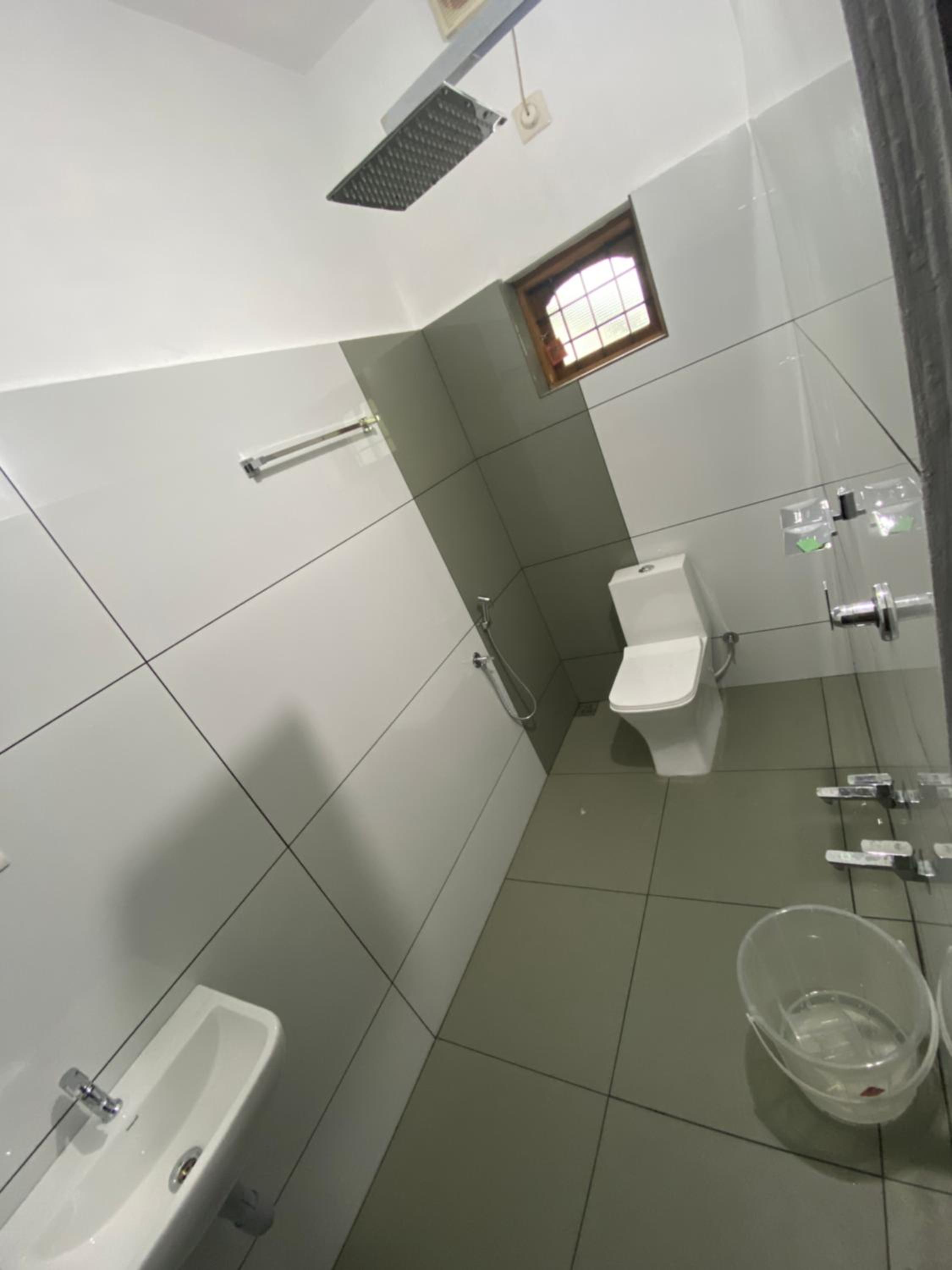EBs Guest House, photo 12