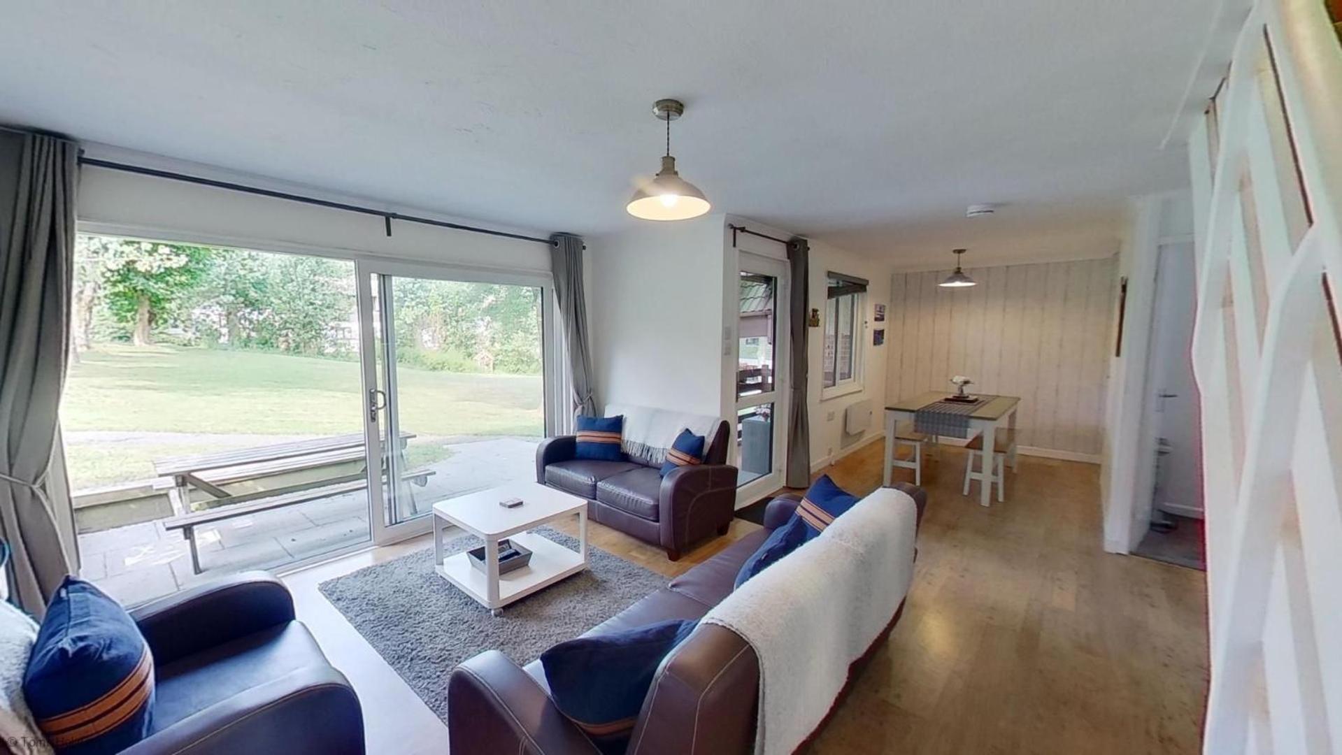 88 Strawberry Hill, Tolroy Manor view 5
