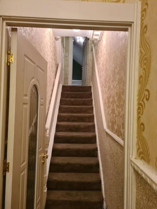 Entire top floor based in Dublin city centre