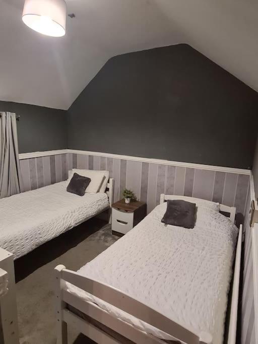 Entire top floor based in Dublin city centre