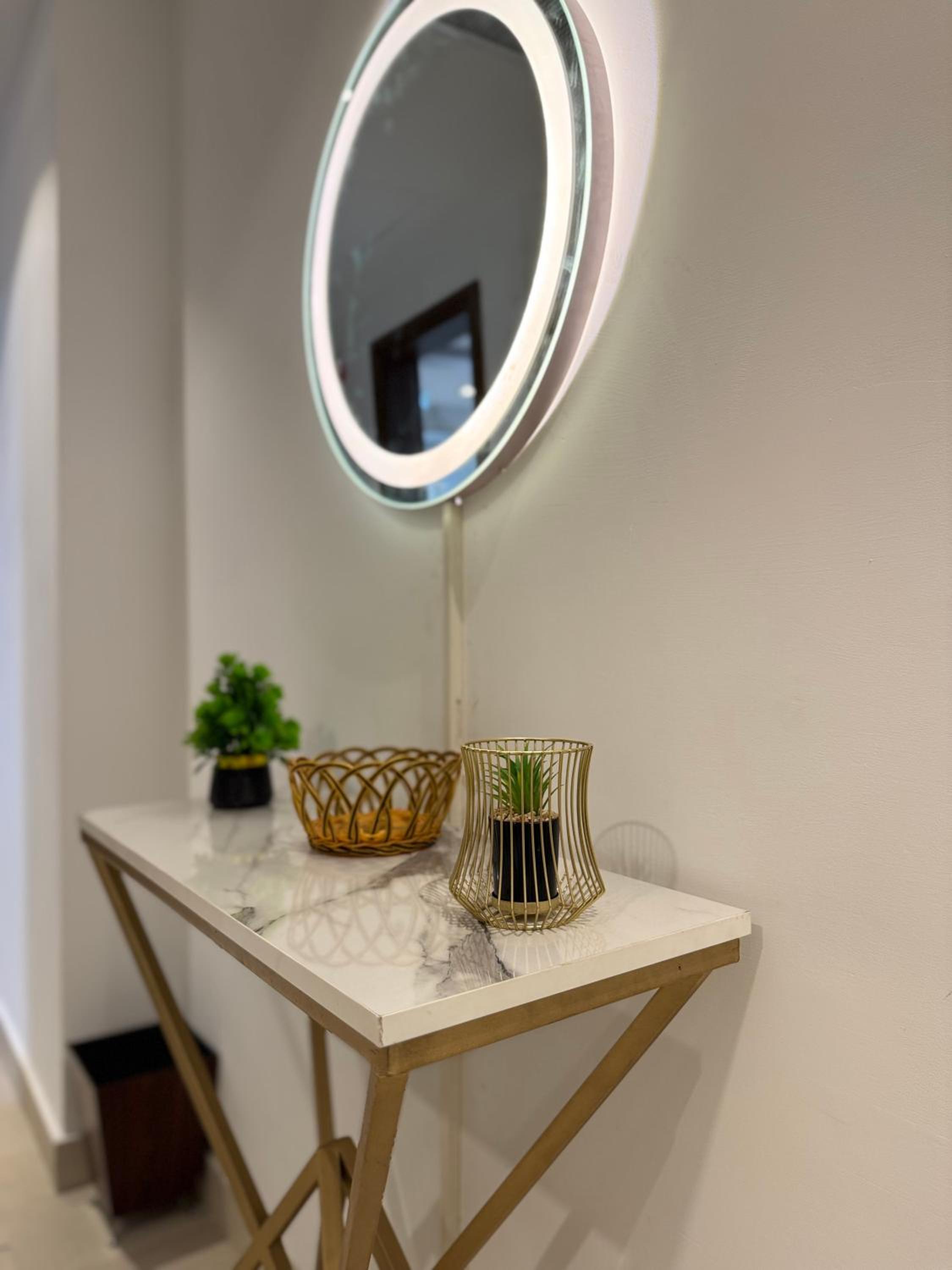 Studio Apartment Penta Square Lahore view 5