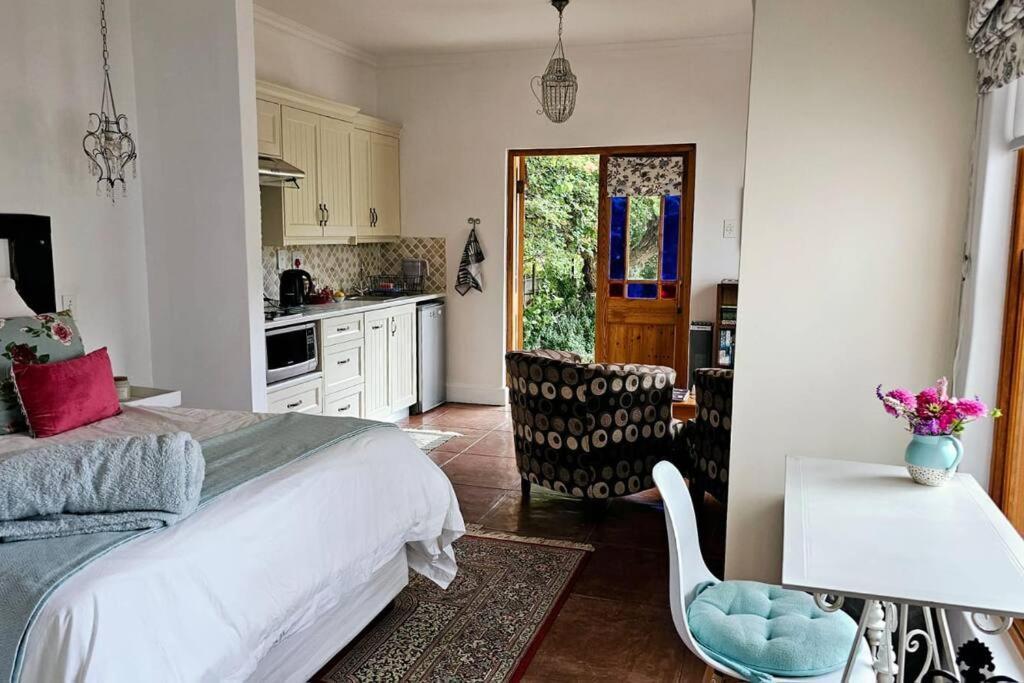 Grey Rabbit Cottage