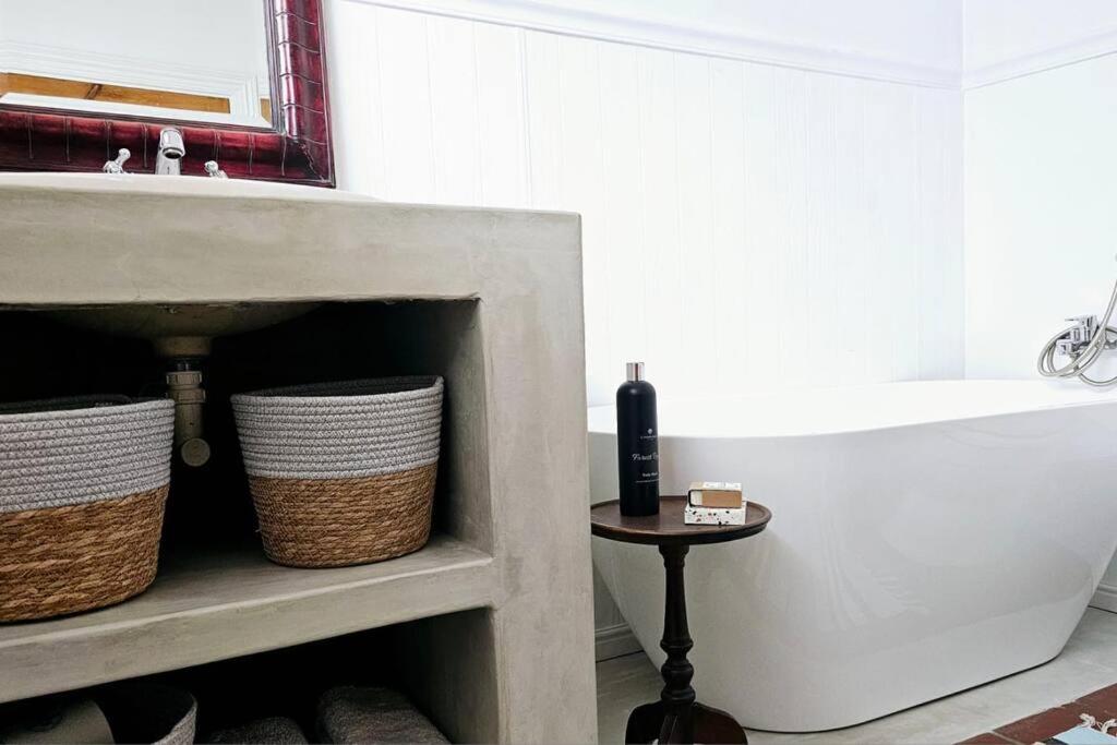Grey Rabbit Cottage