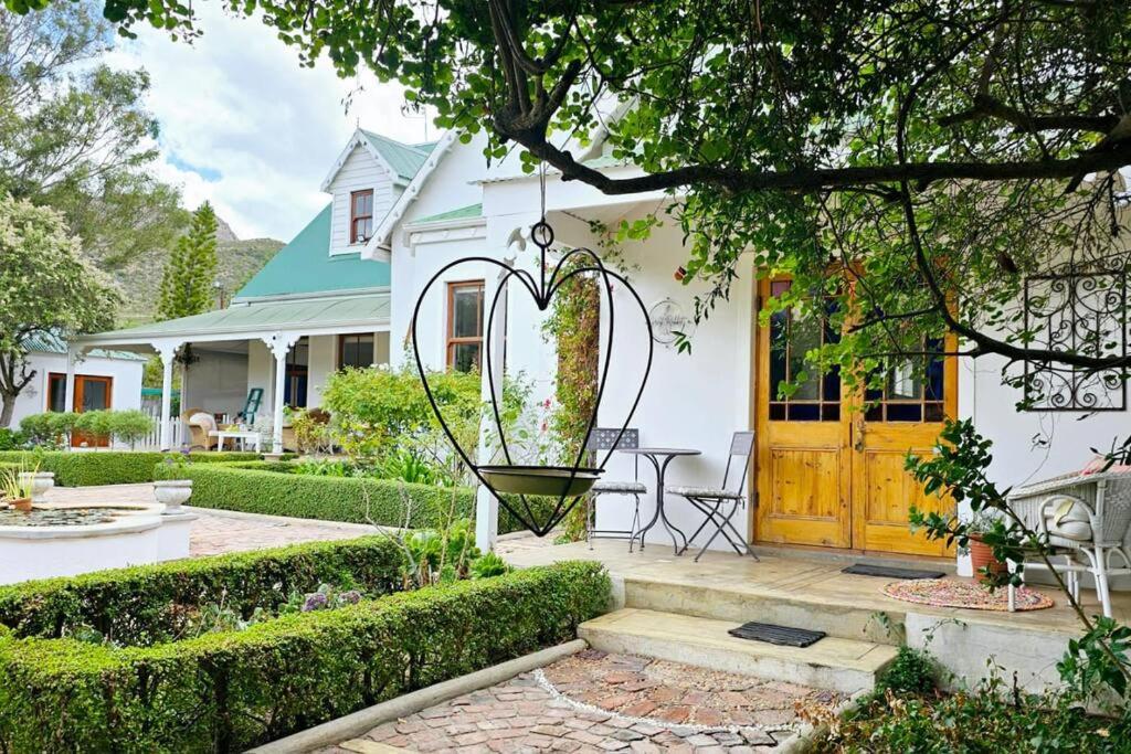 Grey Rabbit Cottage
