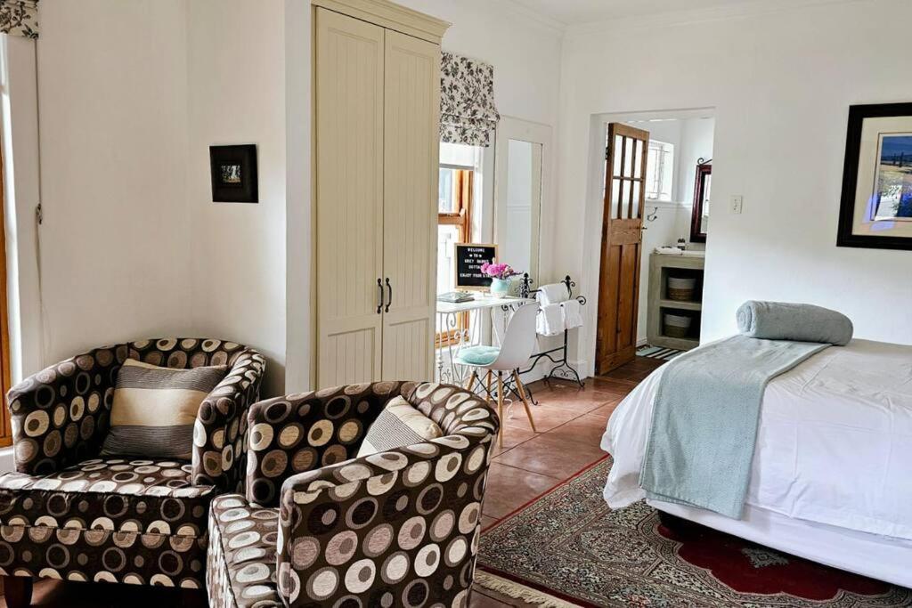 Grey Rabbit Cottage