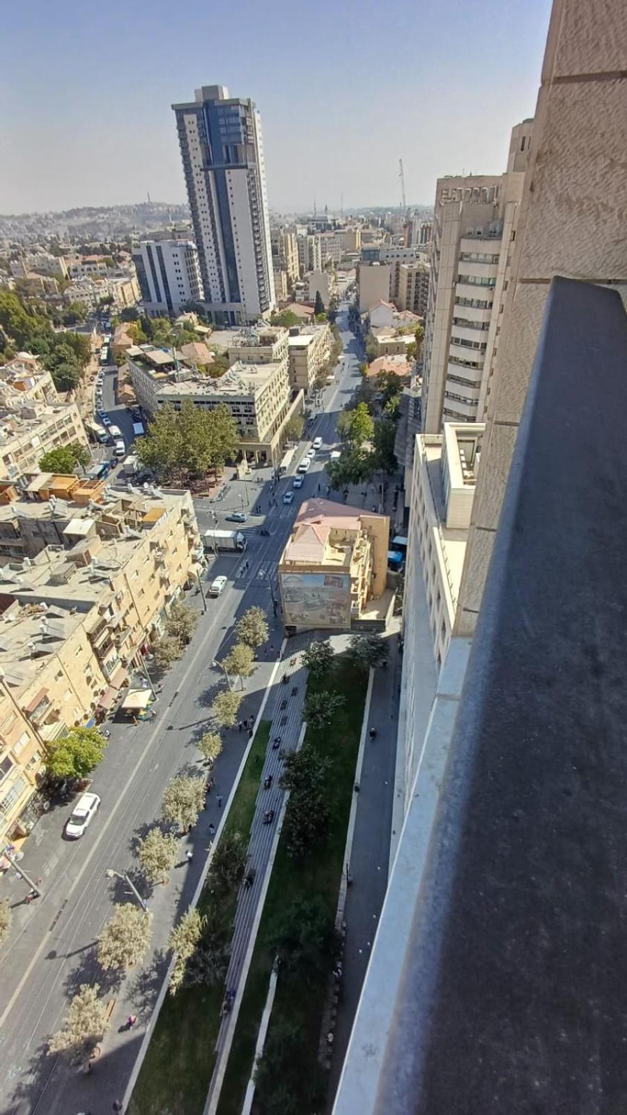 JTower Royal Suites - Alefimmoed