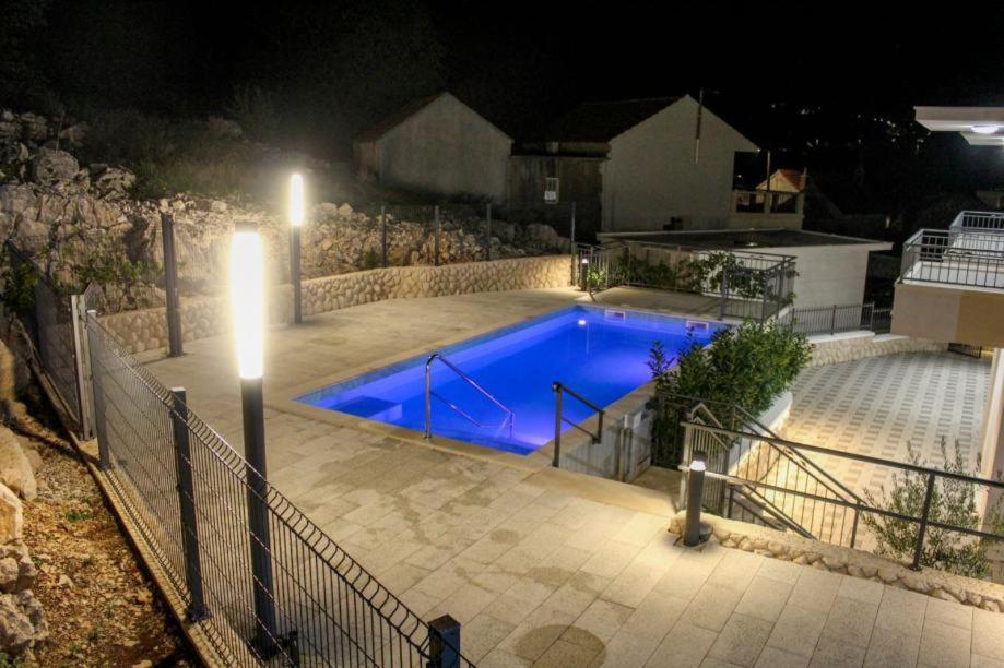 Holiday Home Maris view 2