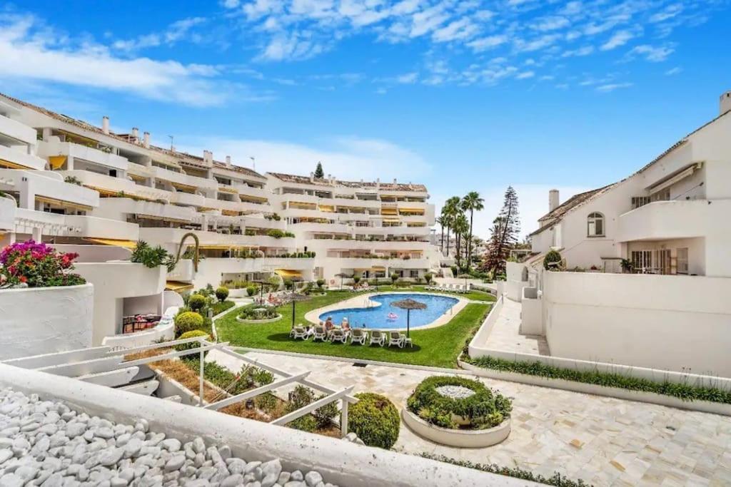 Casa Fina Marbella Urb El Dorado