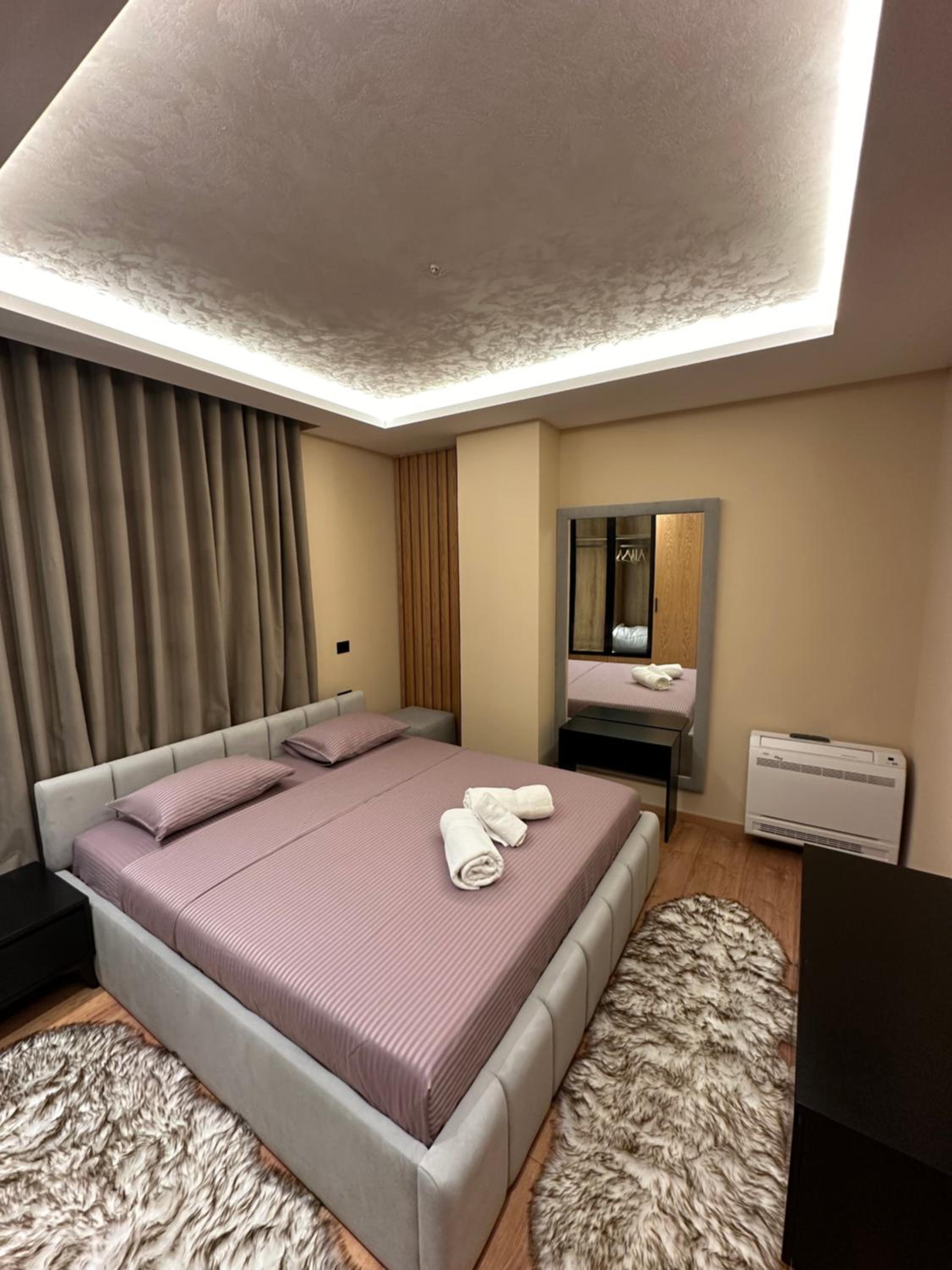 Luxury Apartment Shiba 01