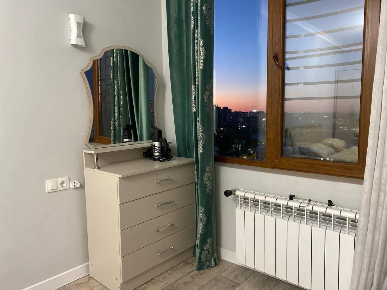 apartment on Yakova Logvinenko 12 view 5