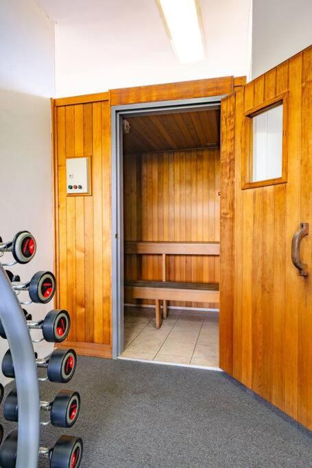 Stylish 1-Bedroom Stay with Balcony & Amenities
