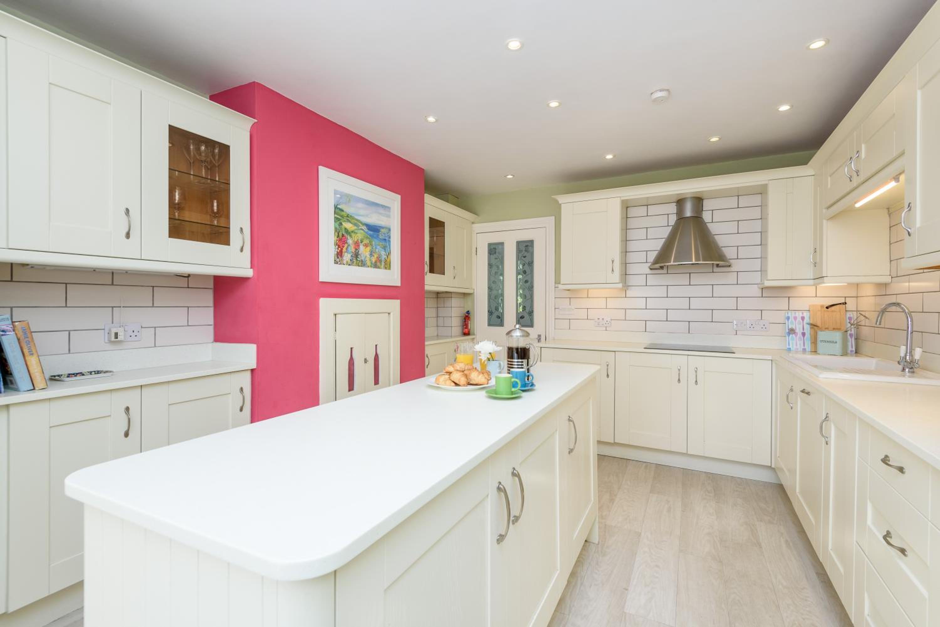 Beach Front House with Stunning Sea Views and Free Parking view 5
