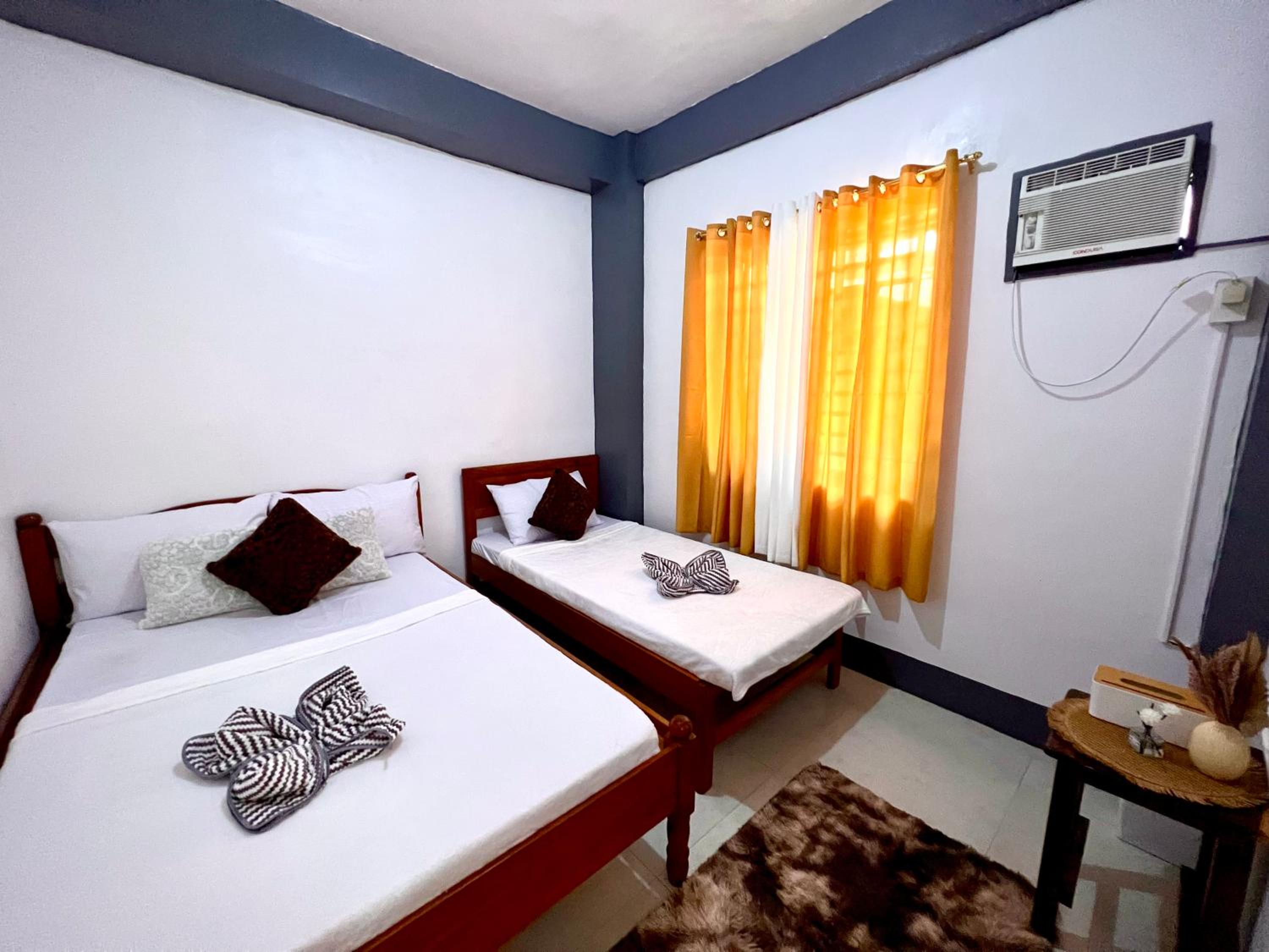 Eighty8 Tourist Inn