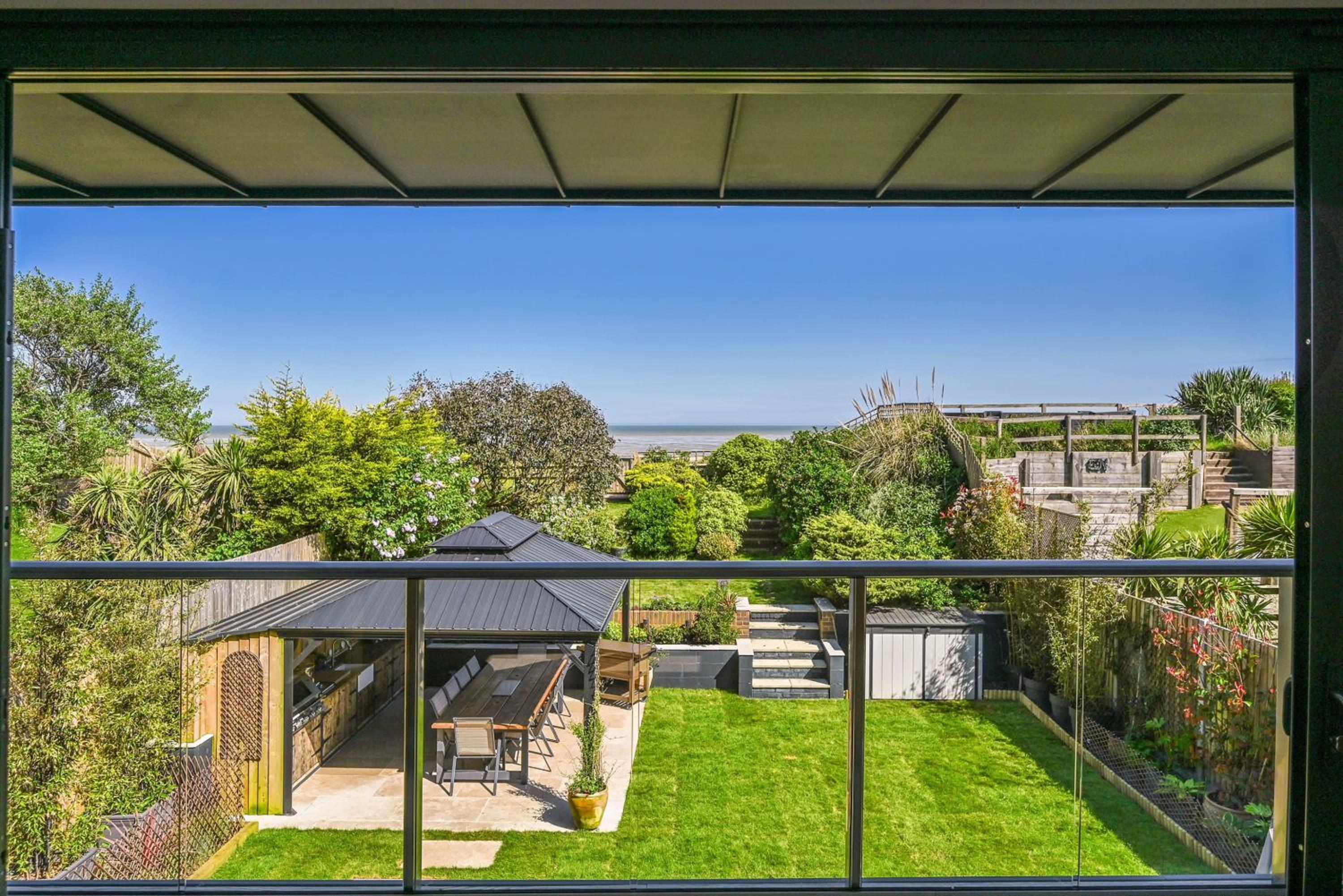 Xanadune Beach House by Bloom Stays view 4