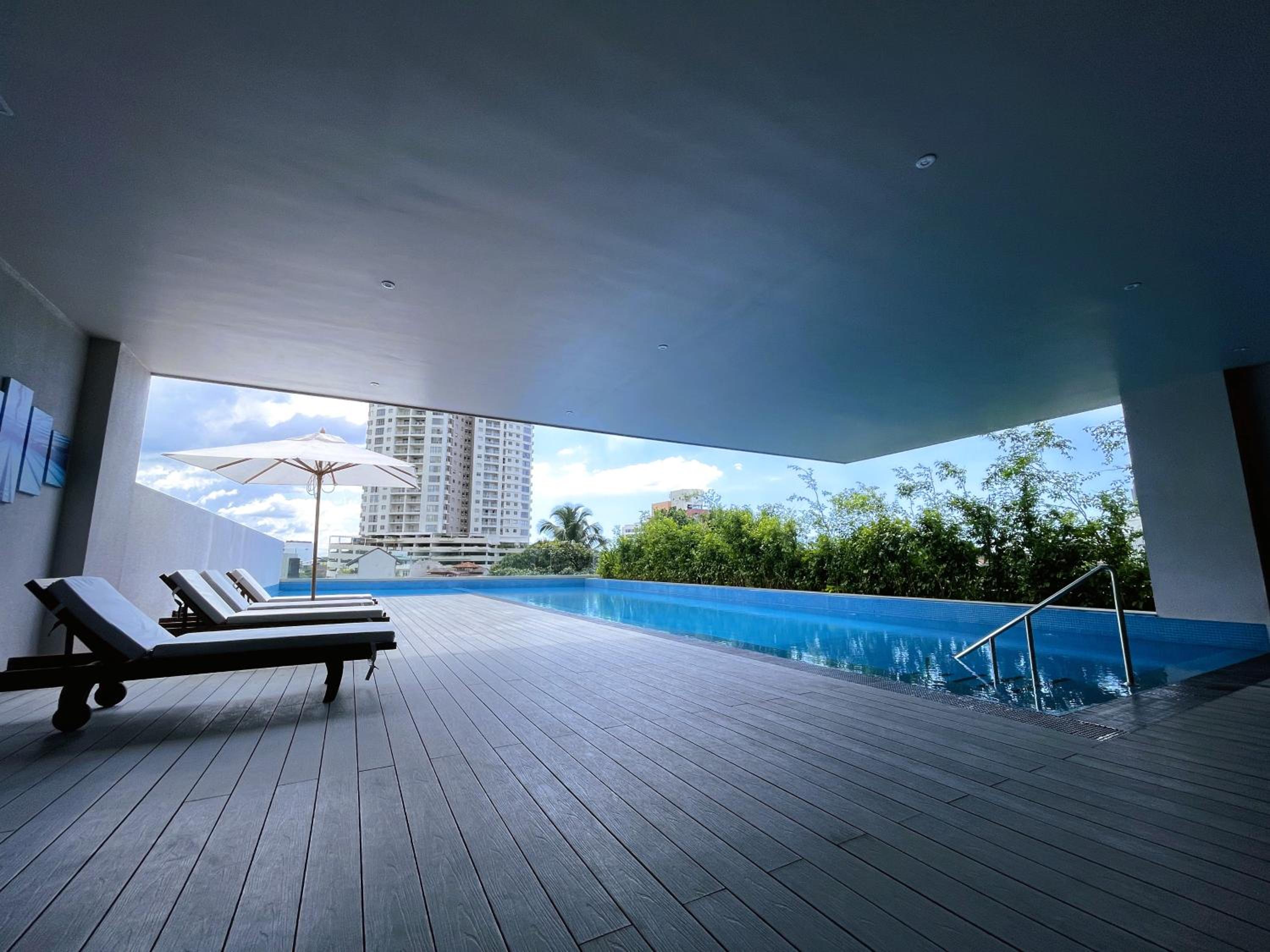 Iconic Home Stays 16th Floor, Iconic Galaxy view 3
