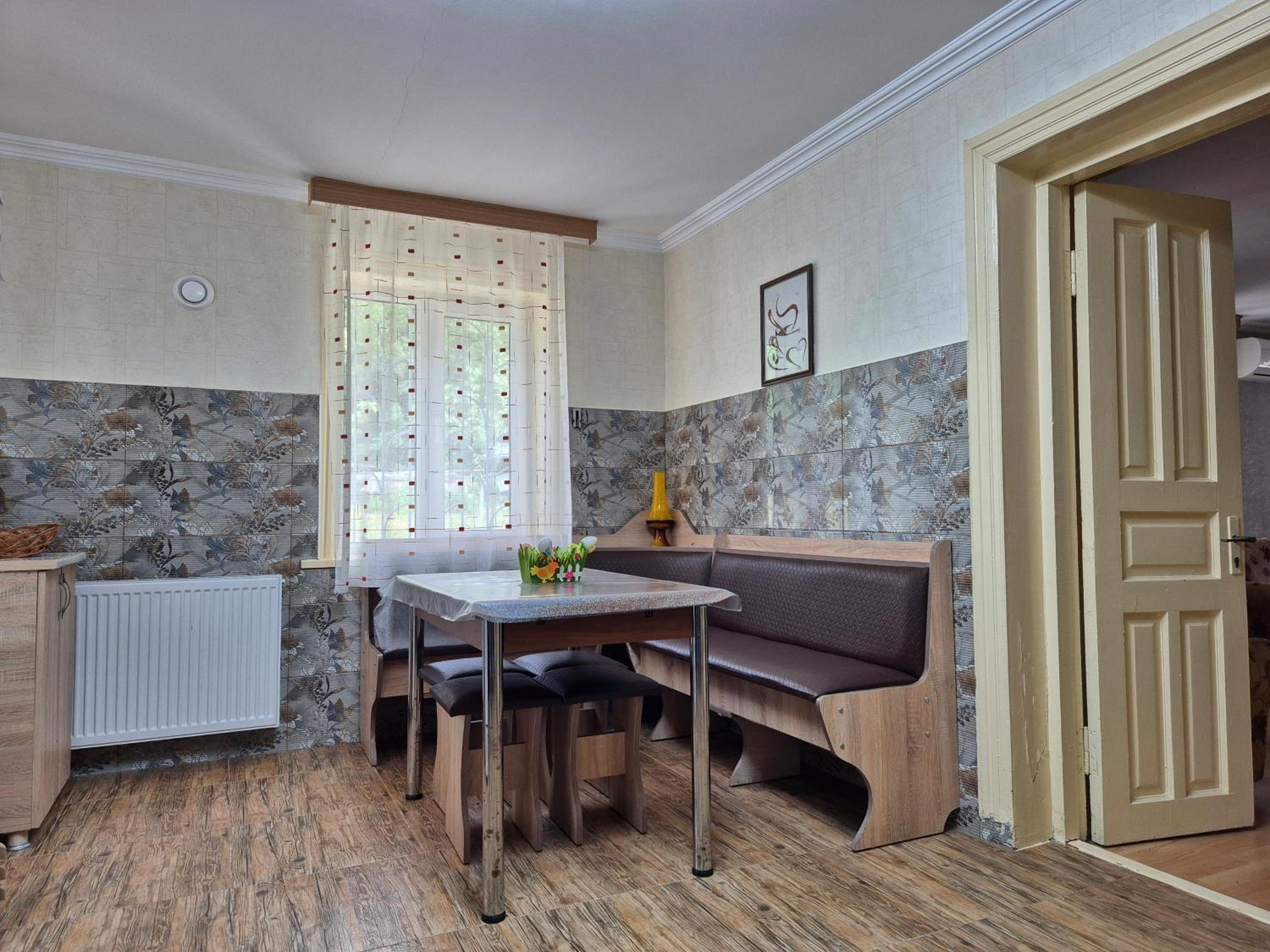 Babilina Hostel & Campsite