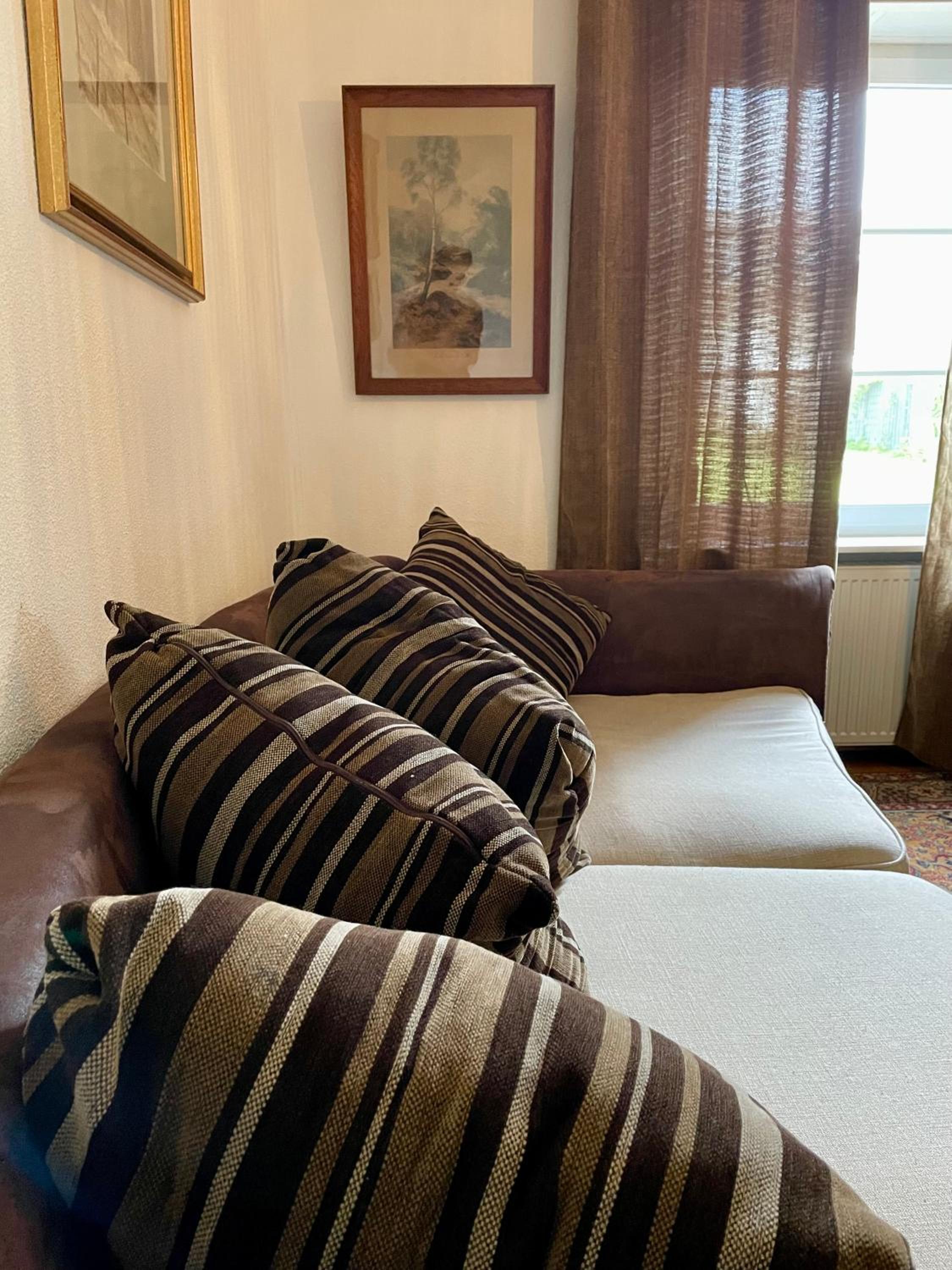 GUESTHOUSE Belle Epoque Today