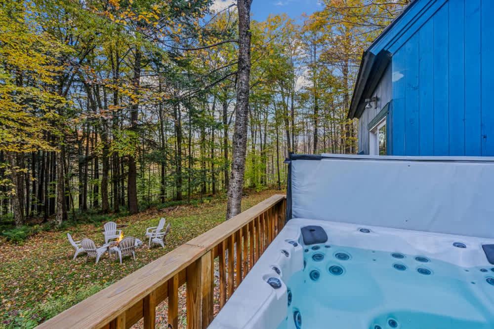 Hot Tub Sauna Firepit Nespresso Huge TV