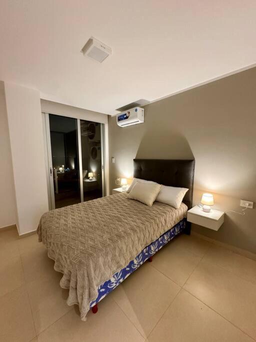 PISO 7 Edif Alarif Trench