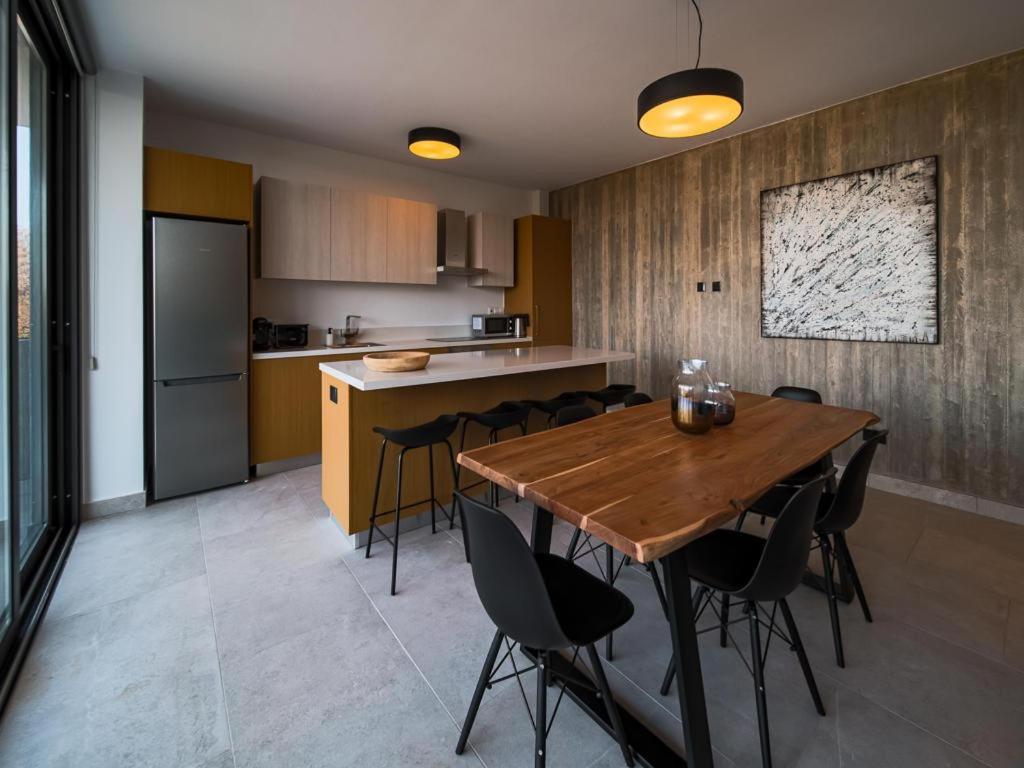 Avenue 103 3 BED