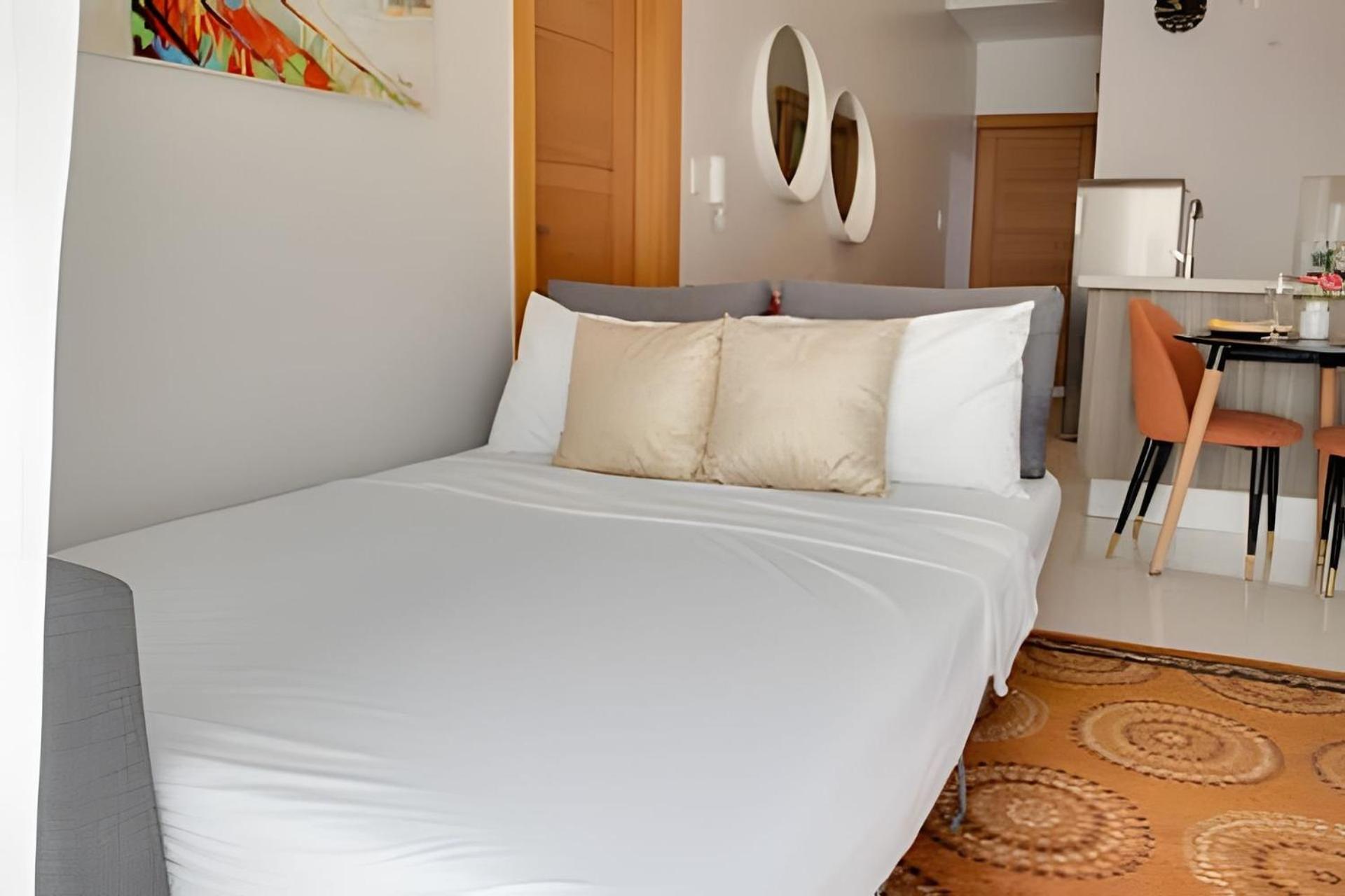 Downtown Suite| Infinity POOL 3mins Agora Mall