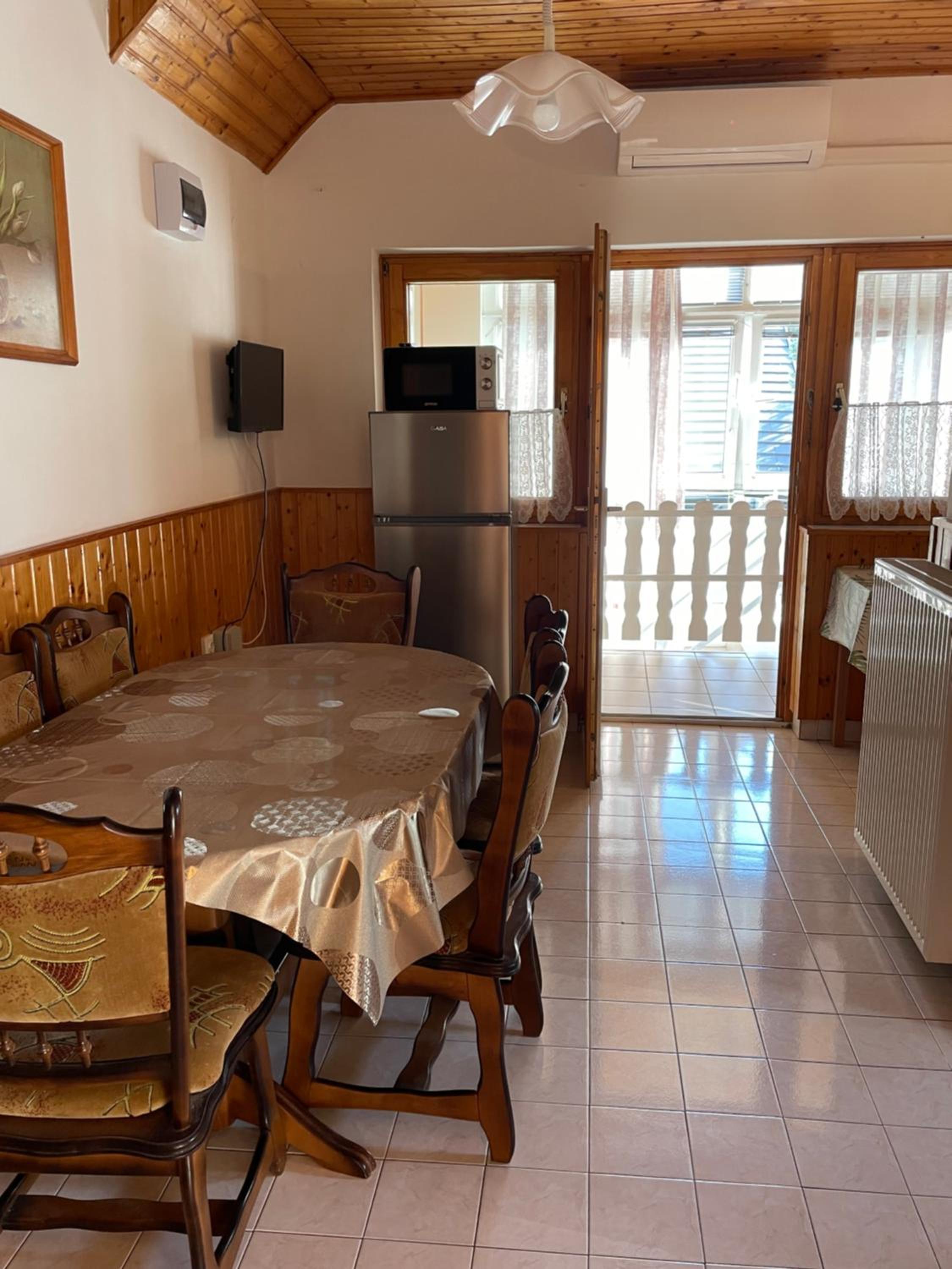 Leitner Apartman