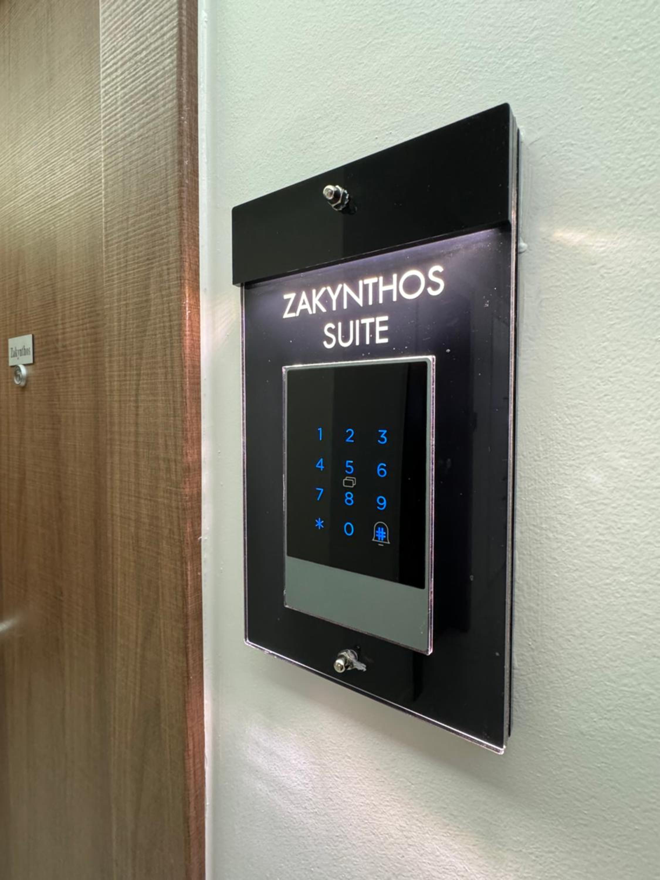 Chic Centre Suites Athens