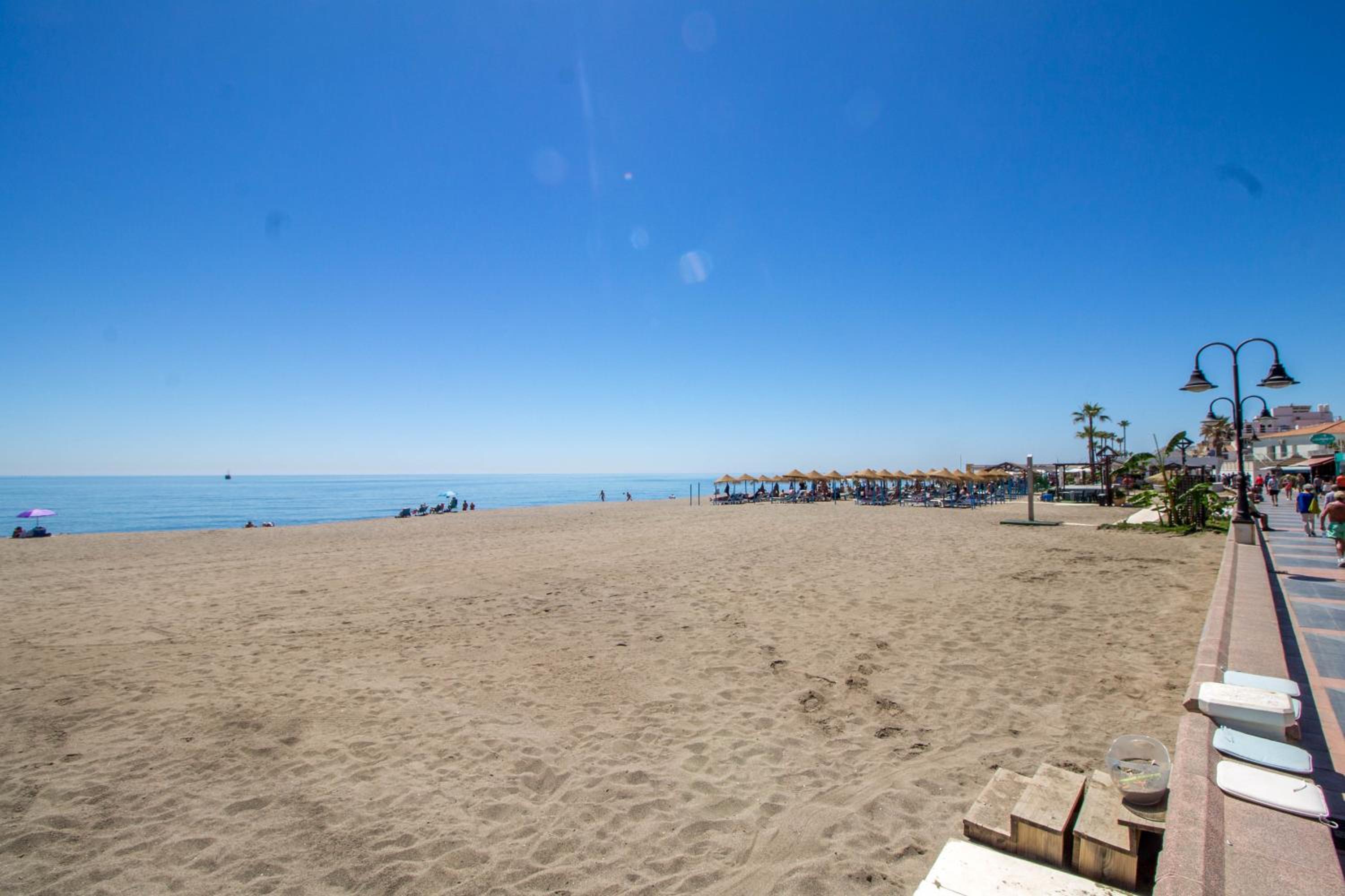 Vistamarina A201 by IVI Real Estate view 3