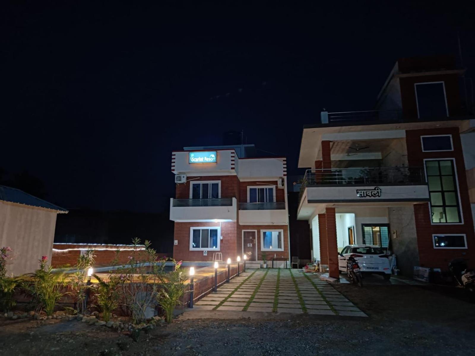 Scarlet Resort