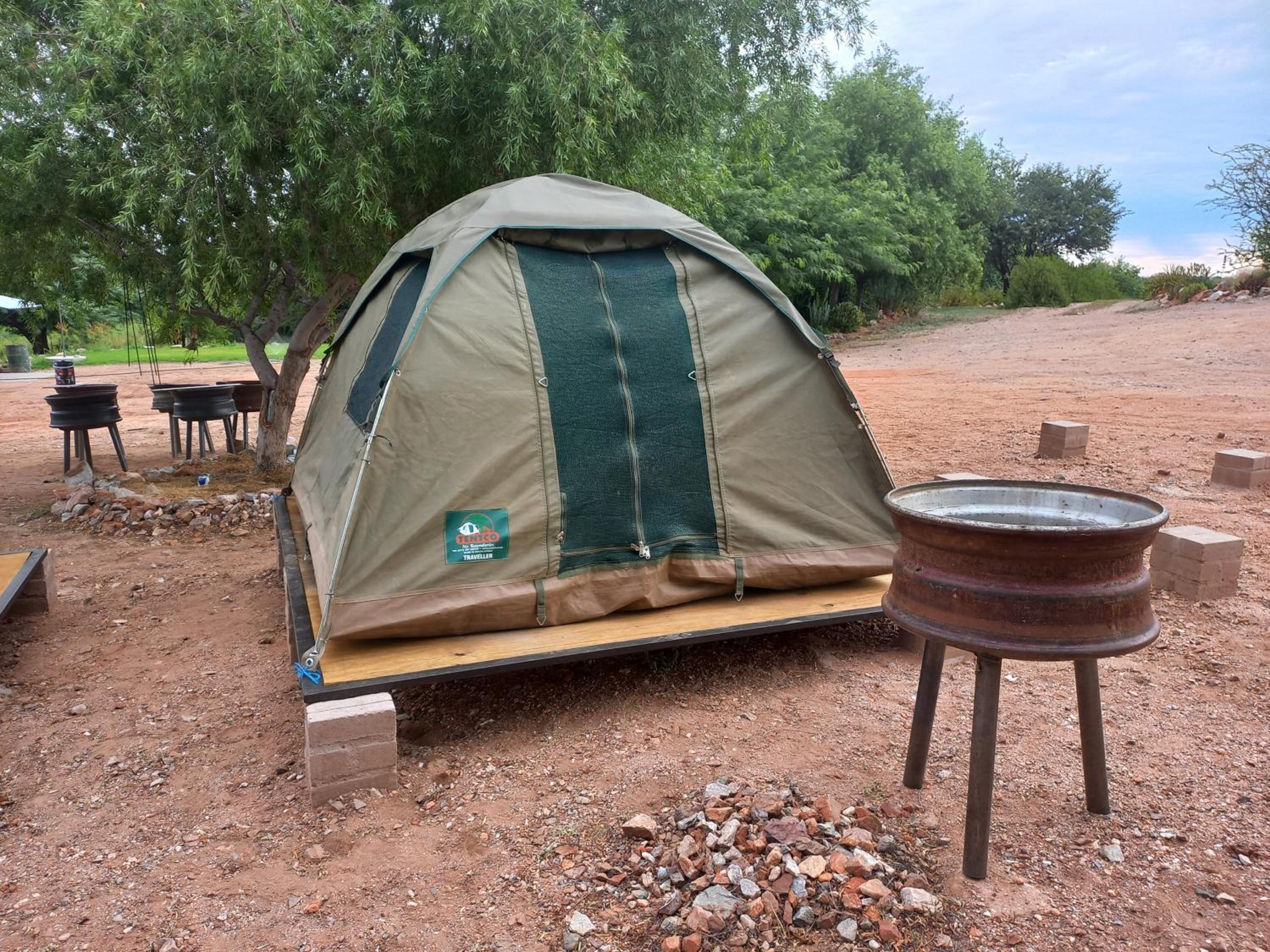 KAMBIKI FARM Camping