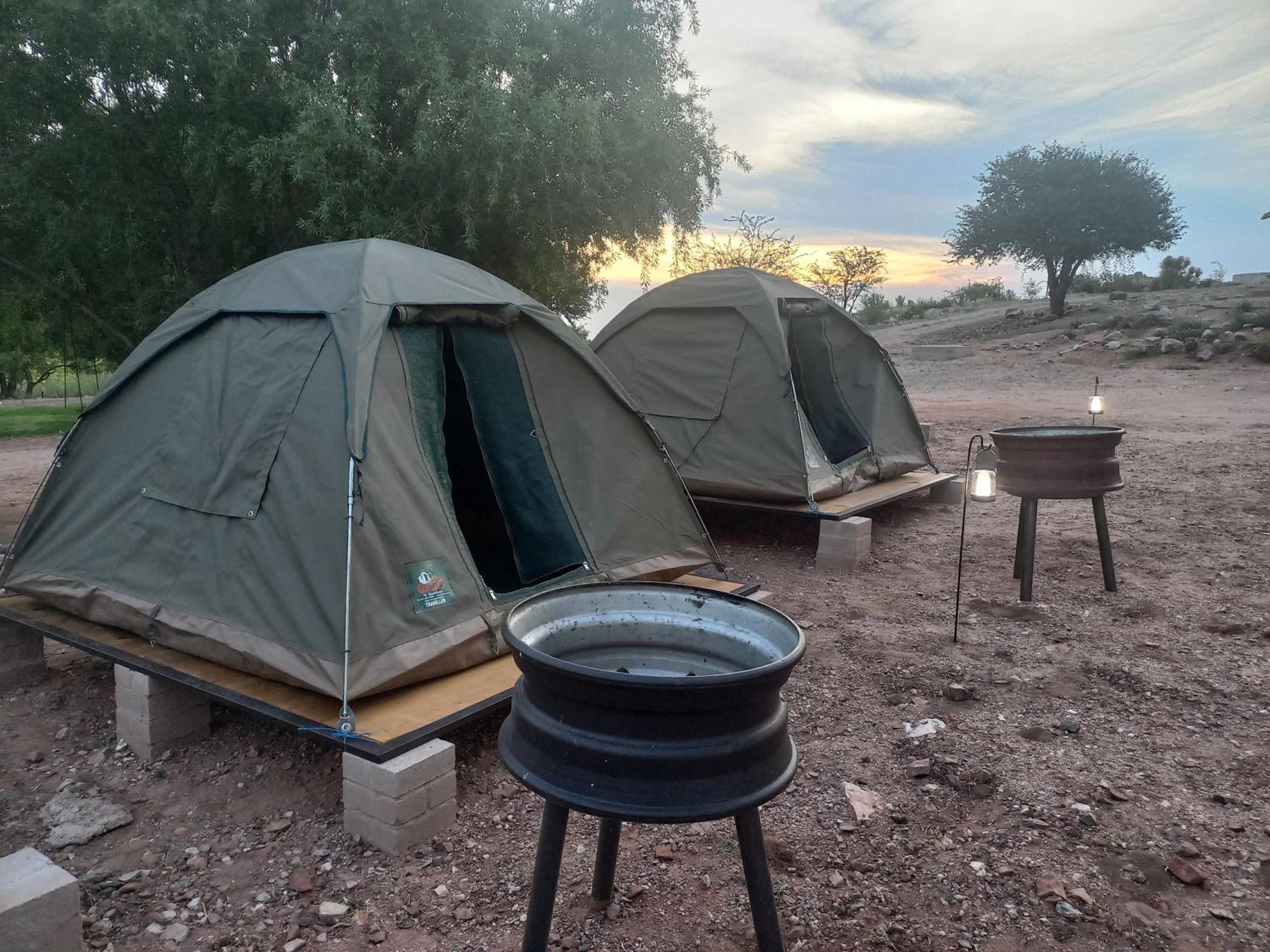 KAMBIKI FARM Camping