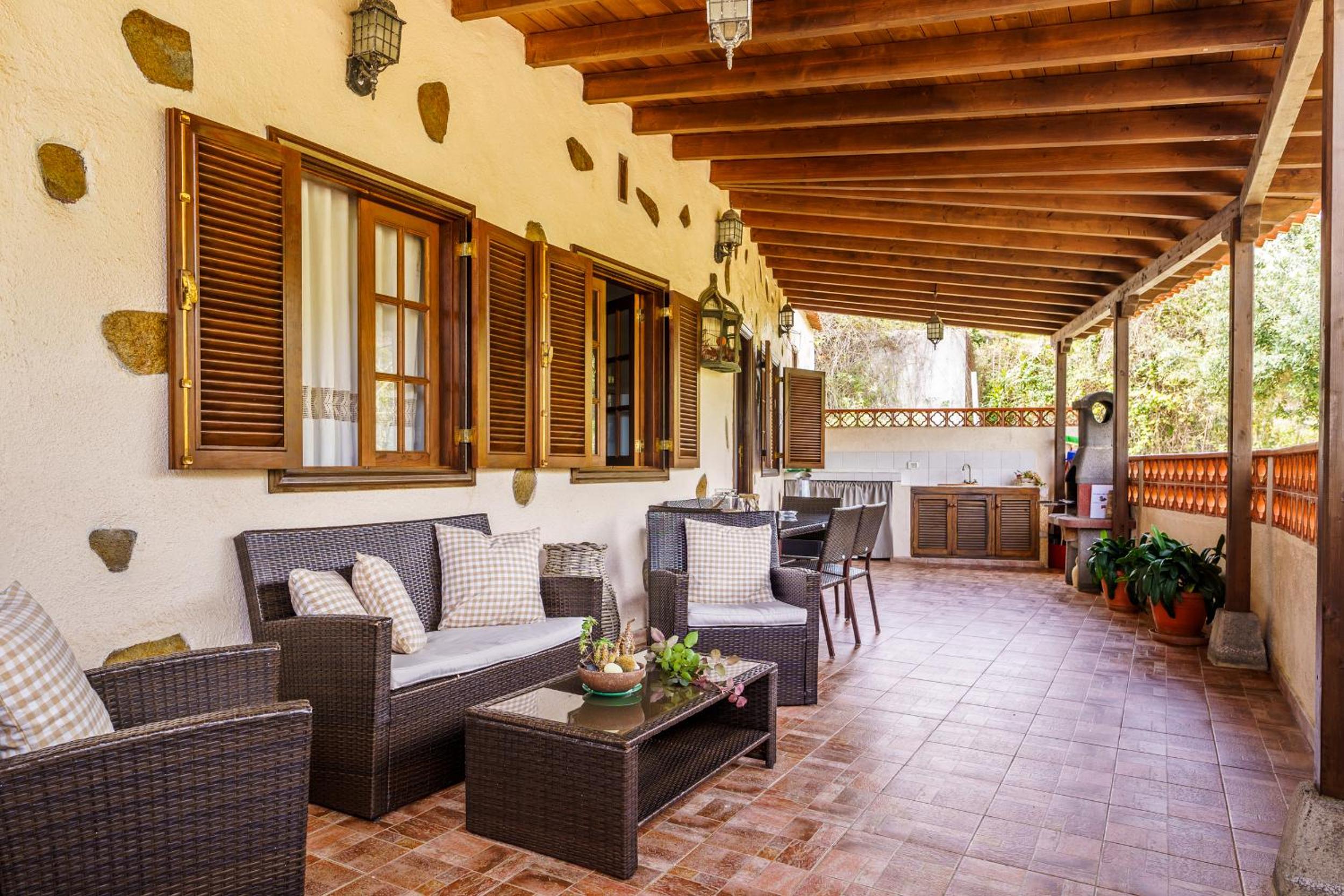 Rural House Mercedes-Solarium & Nature Views photo 1